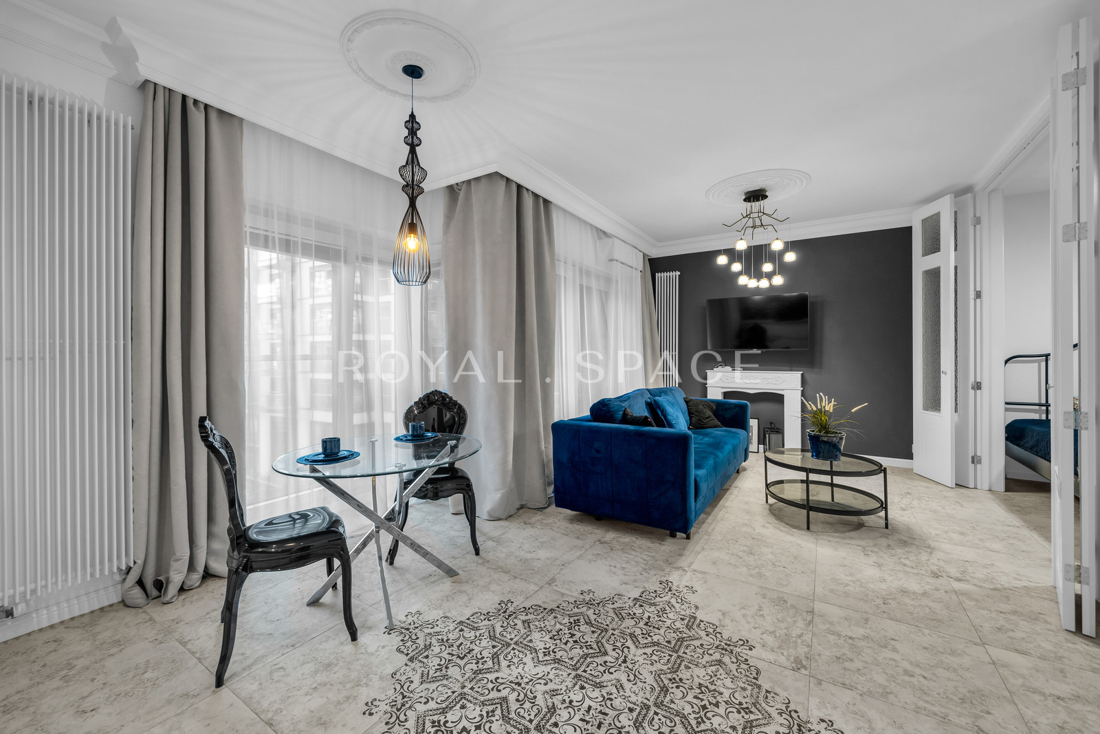 Amazing apartment in Mennica Residence