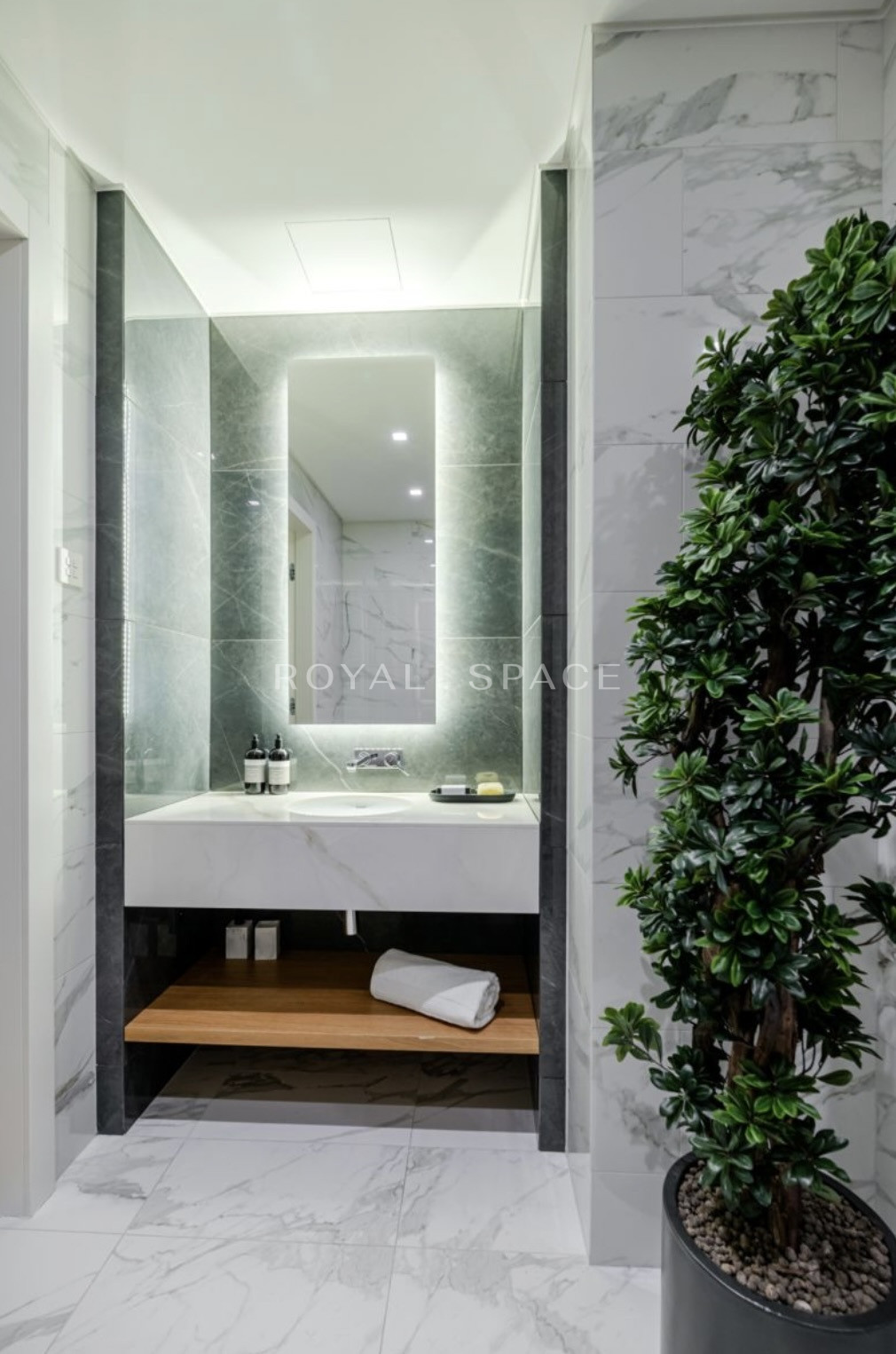 Ekskluzywny apartament w inwestycji Złota 44