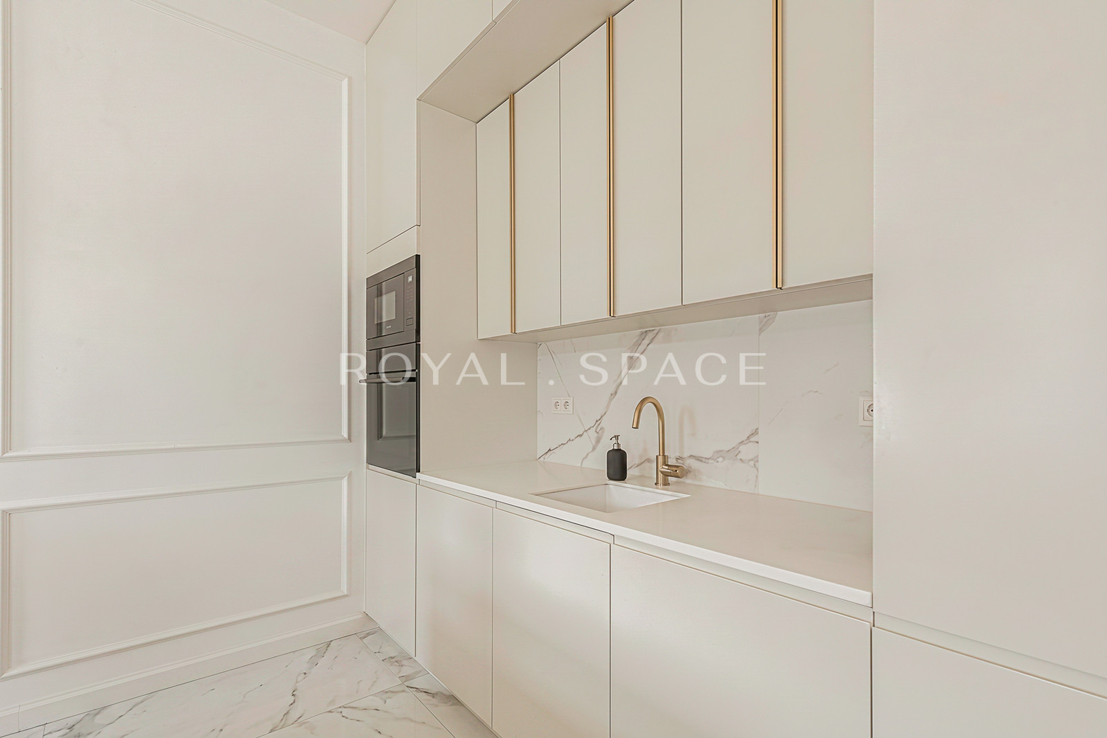 Penthouse z tarasem 85 m² | Powiśle
