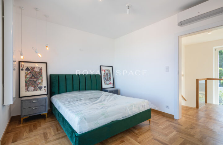 New House with Beautiful Views in Wola Justowska