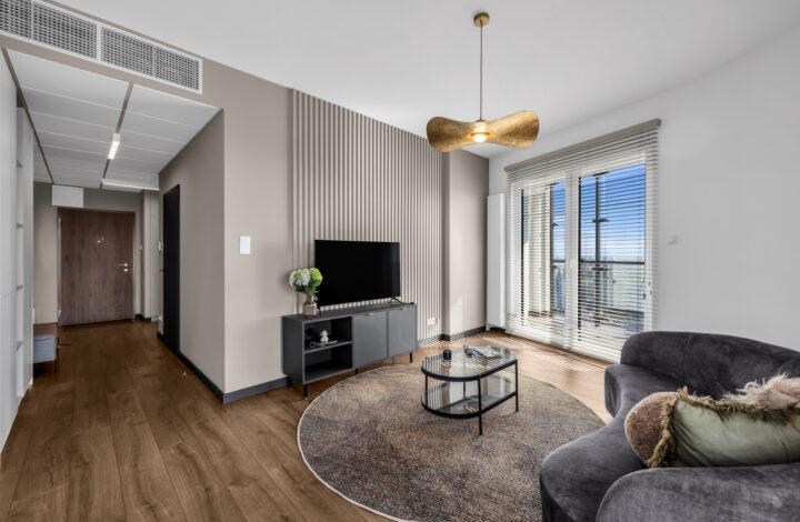 Apartament z Panoramą Miasta | 24 Piętro | Wola