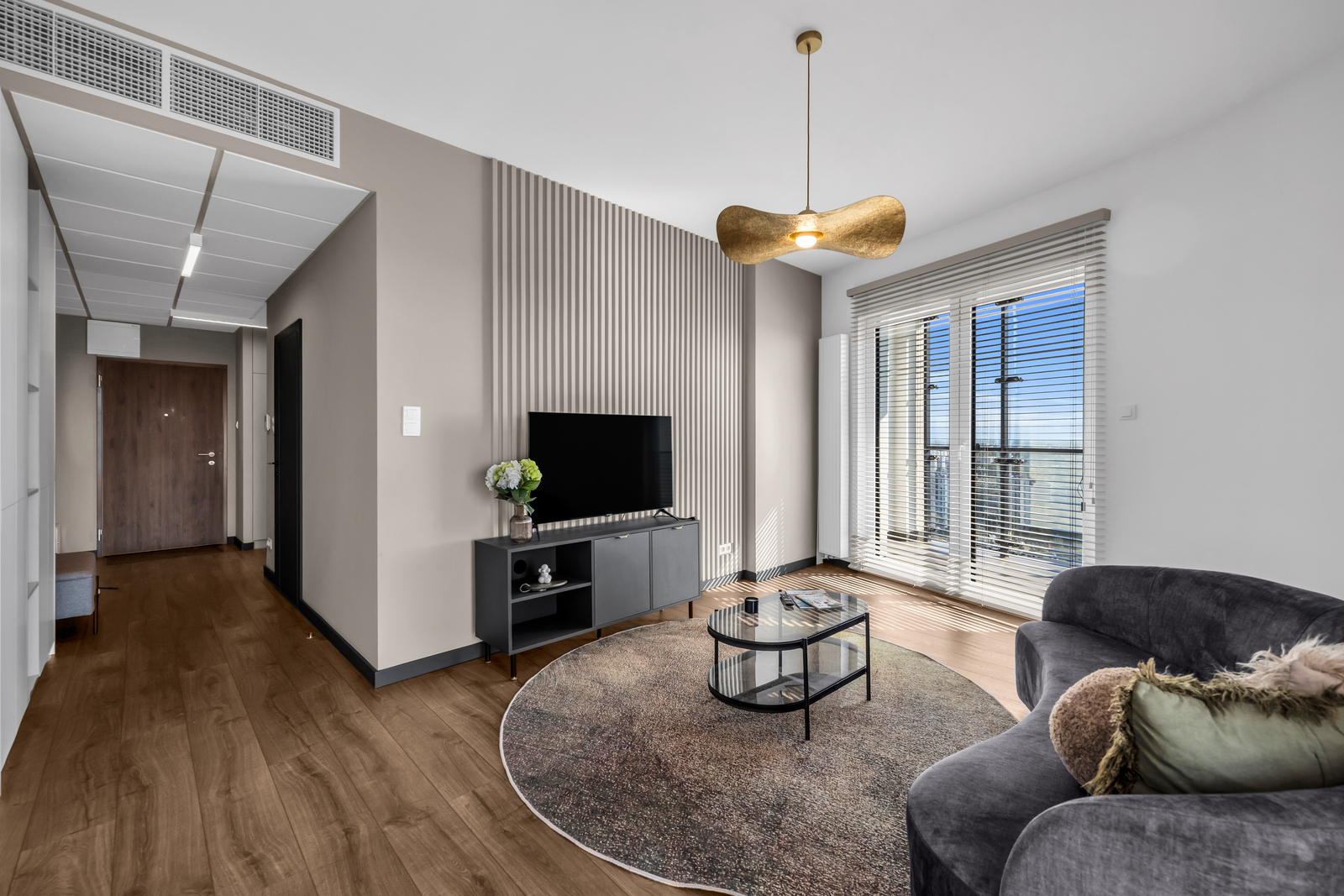 Apartament z Panoramą Miasta | 24 Piętro | Wola