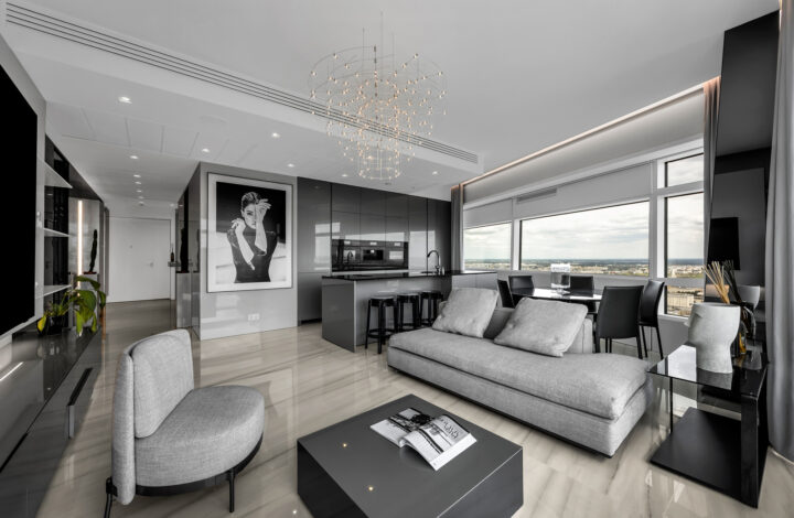 Unique Apartment at Złota 44!