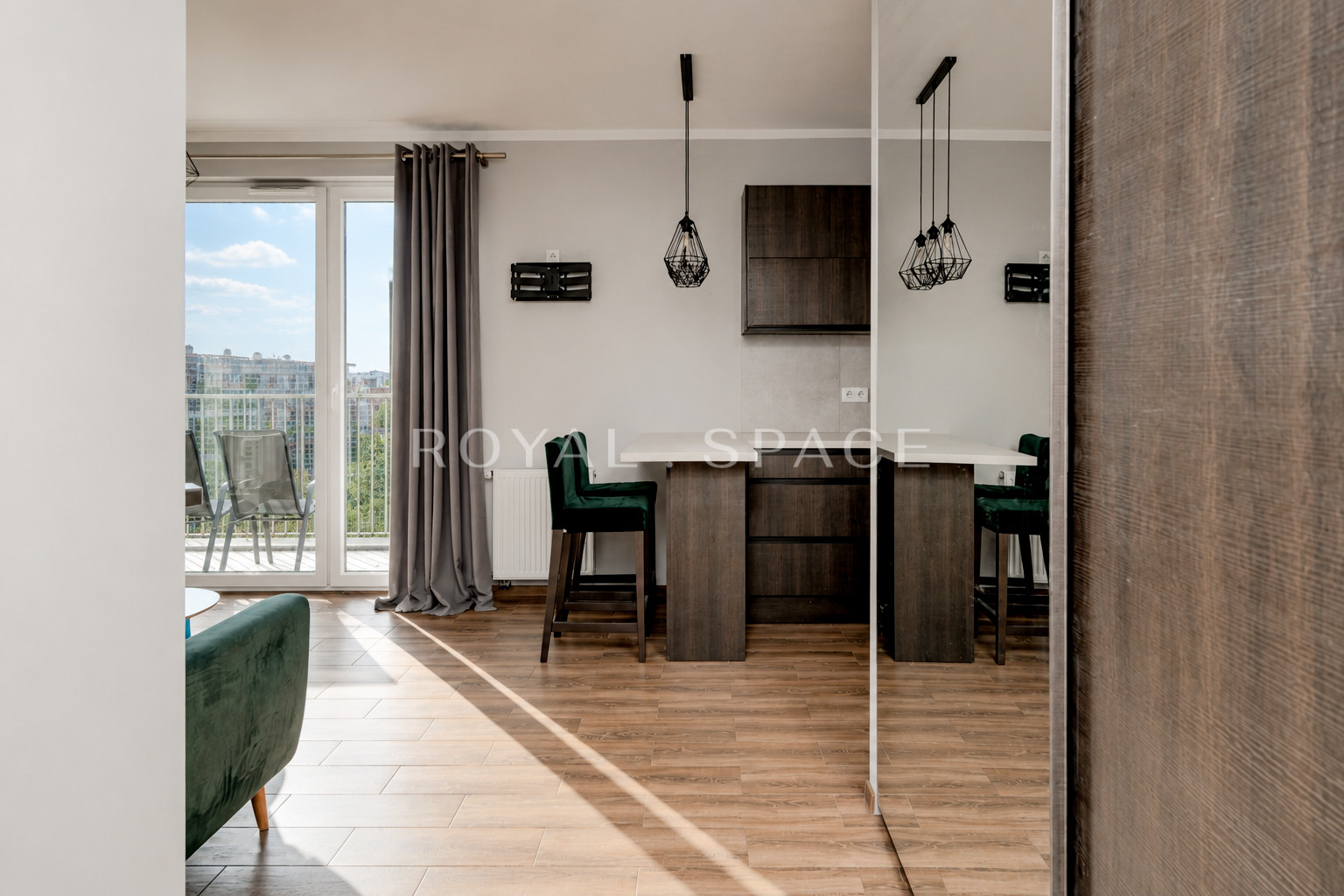 Modern Apartment in the City Centre