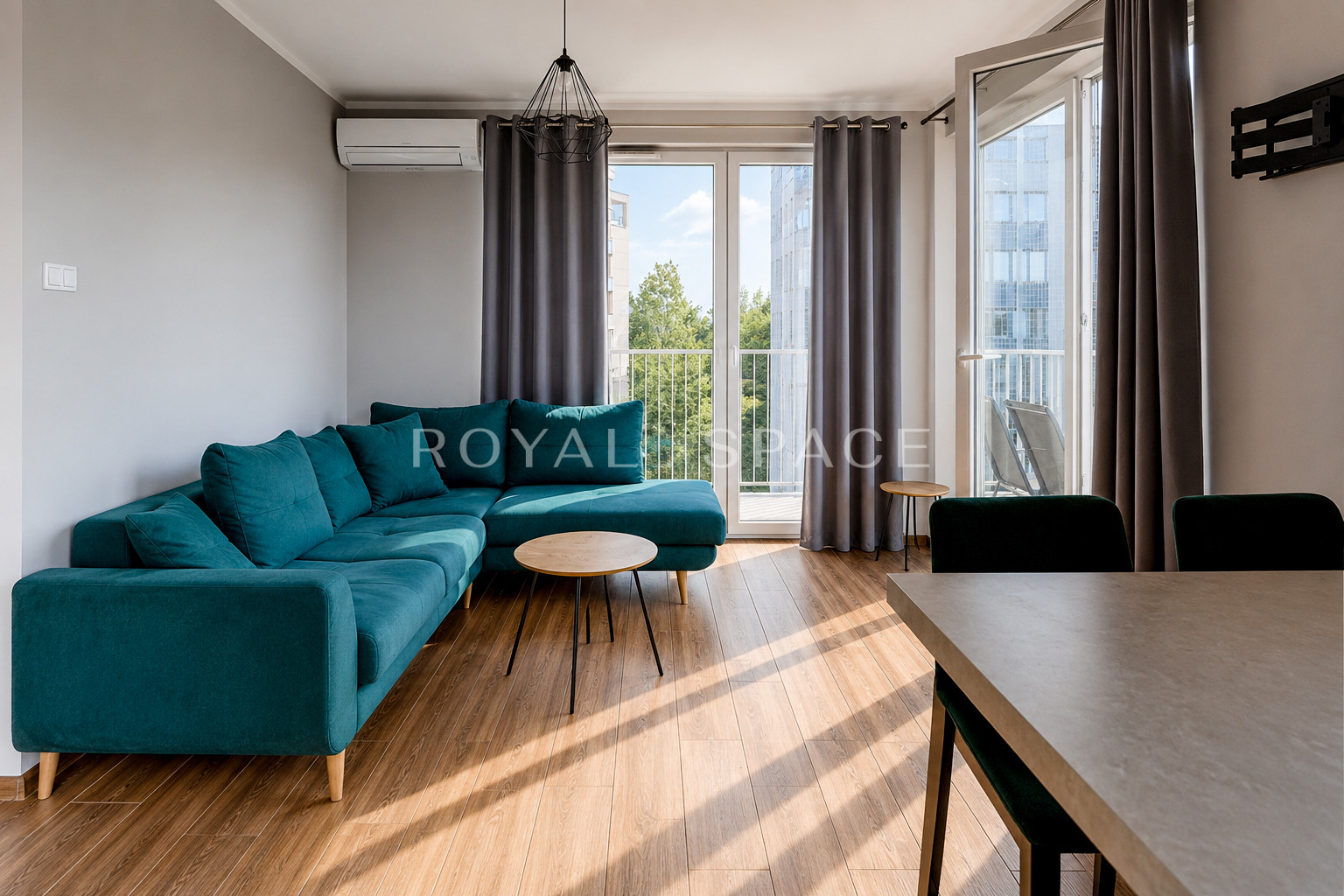 Modern Apartment in the City Centre