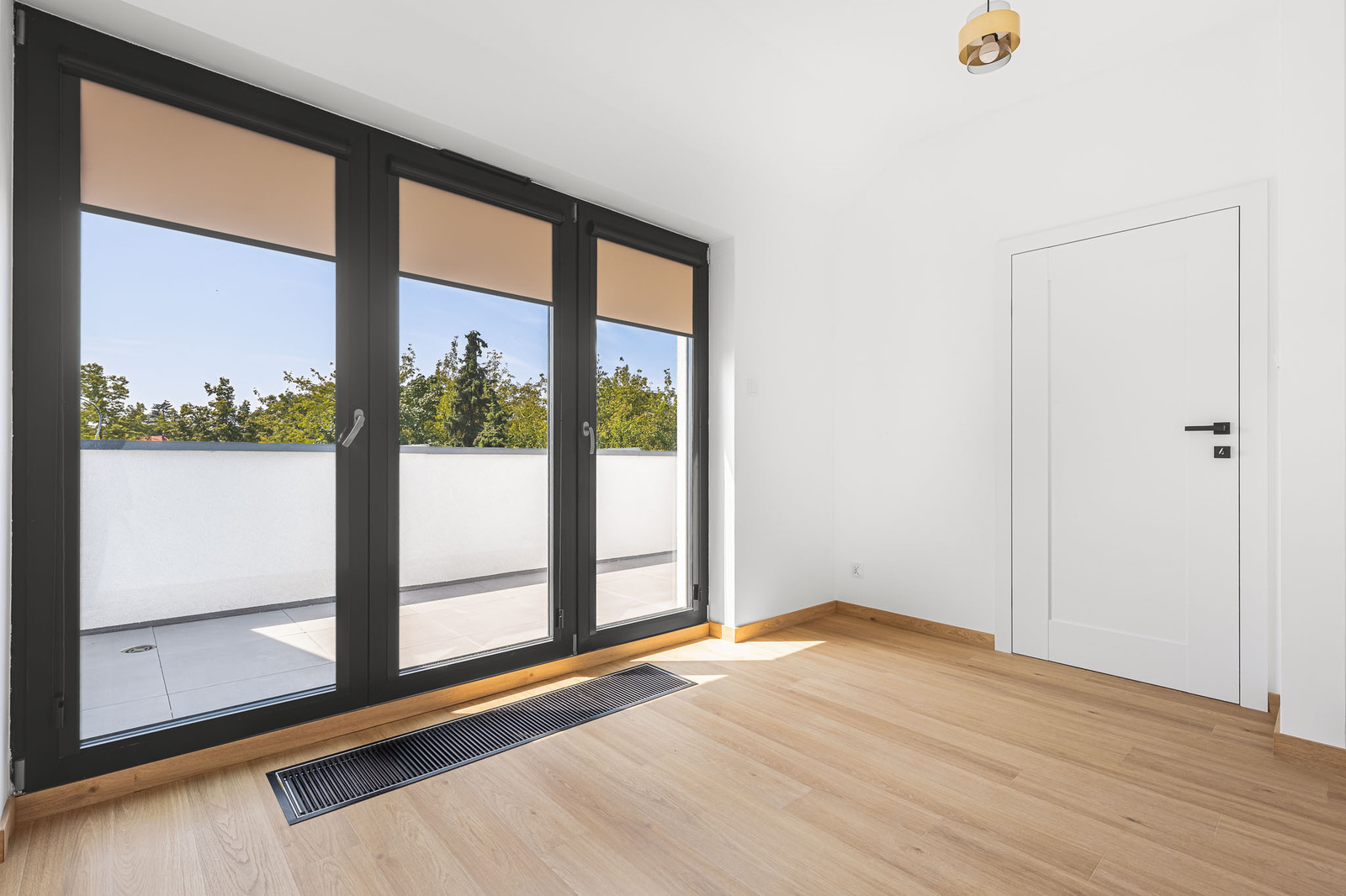 Modern 250 m² House | 7 Rooms | Sadyba