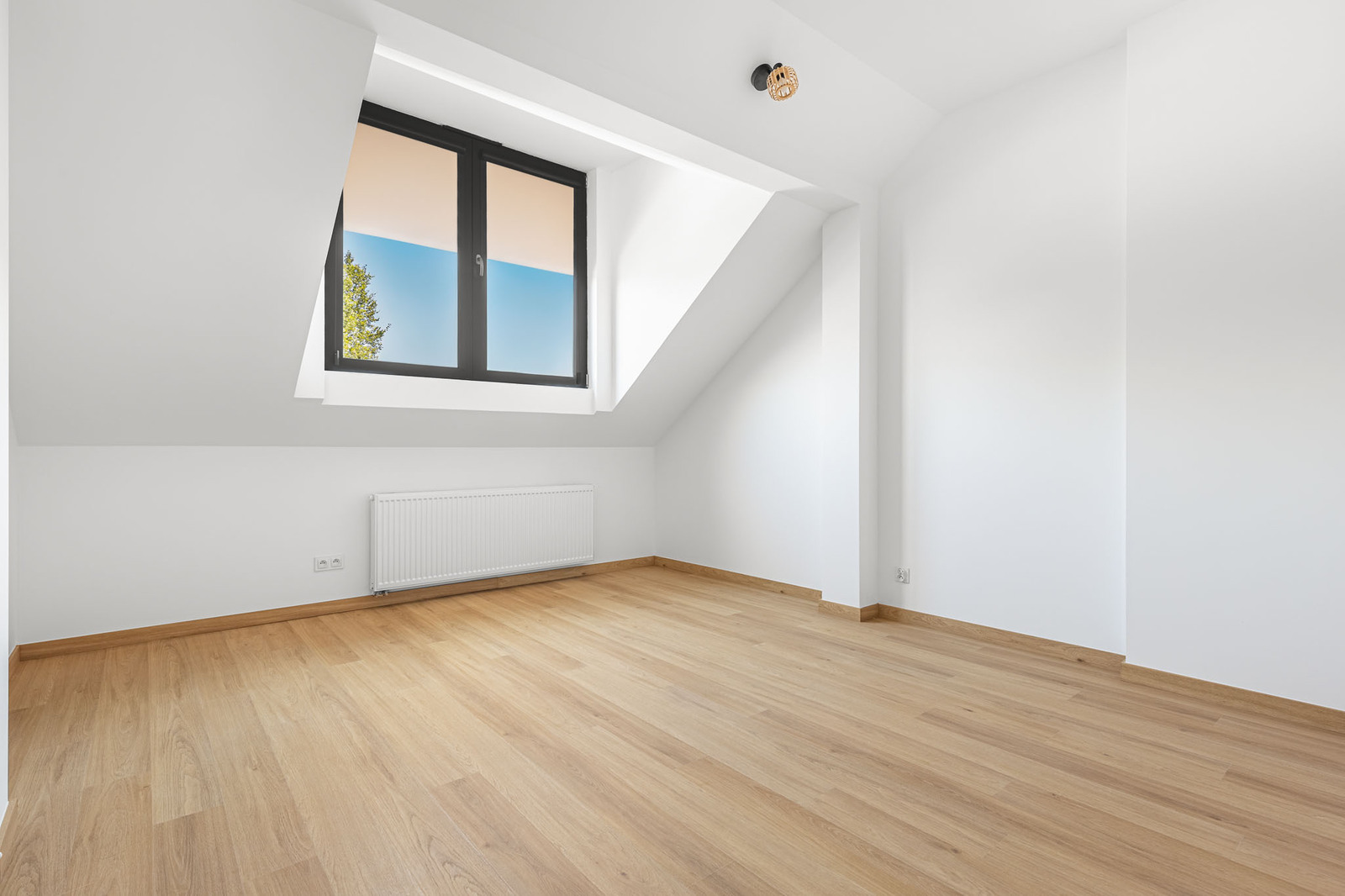 Modern 250 m² House | 7 Rooms | Sadyba