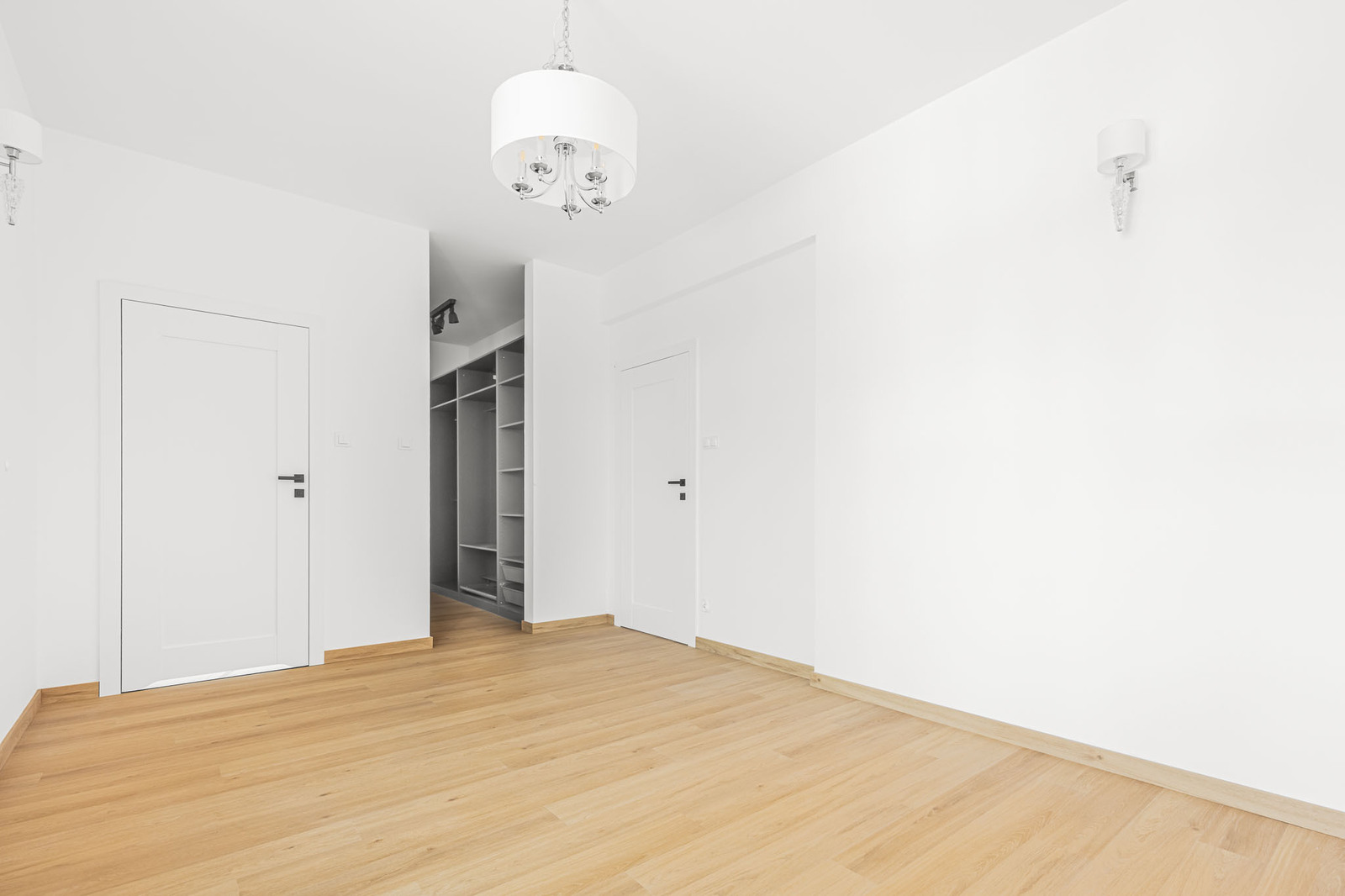 Modern 250 m² House | 7 Rooms | Sadyba