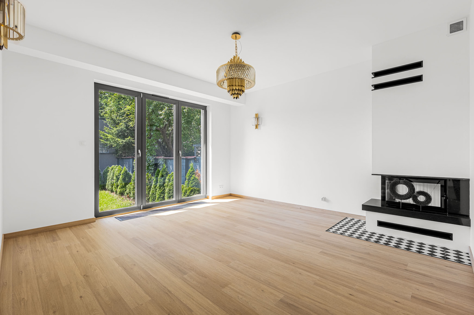Modern 250 m² House | 7 Rooms | Sadyba