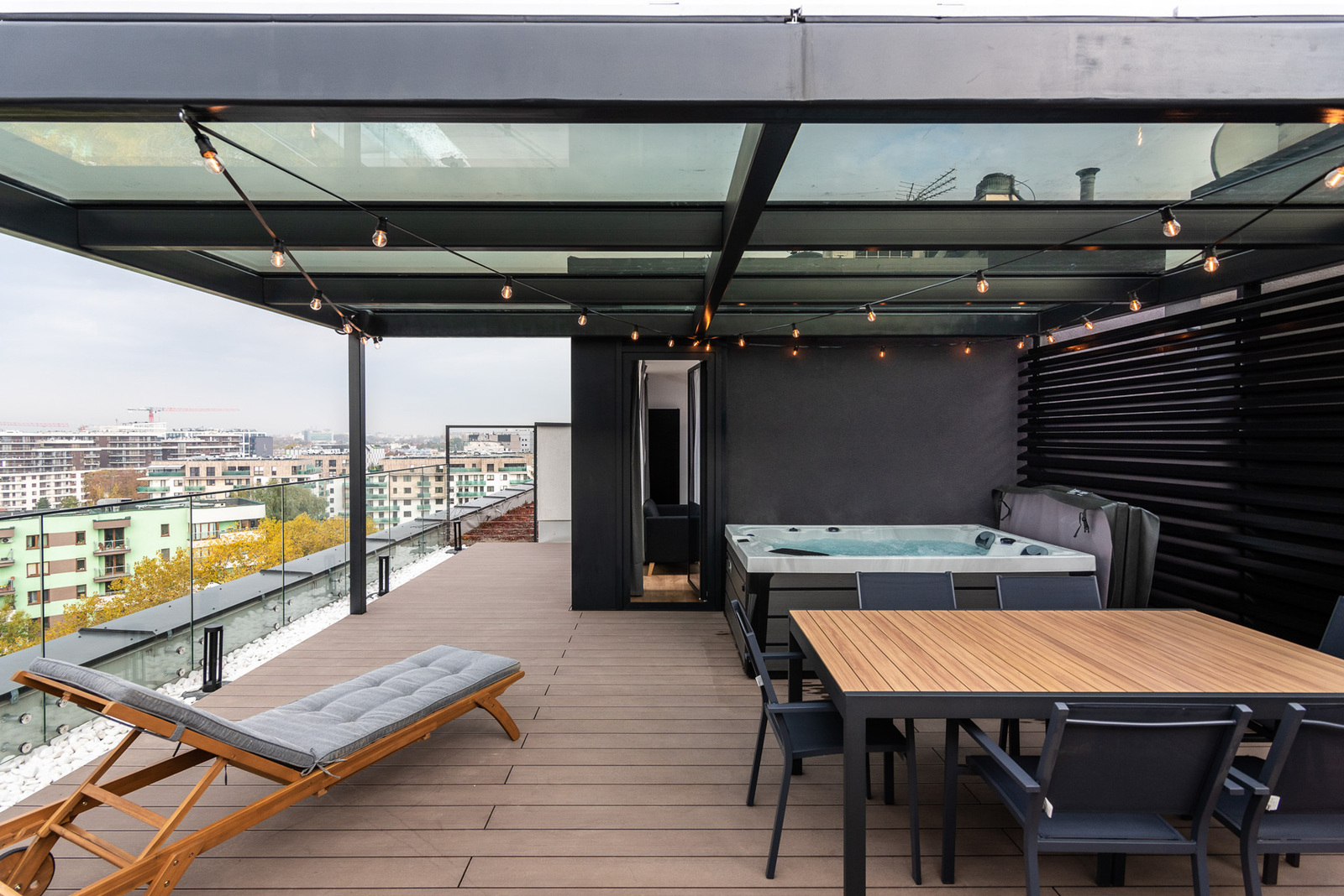 Luksusowy penthouse z jacuzzi i sauną na tarasie!