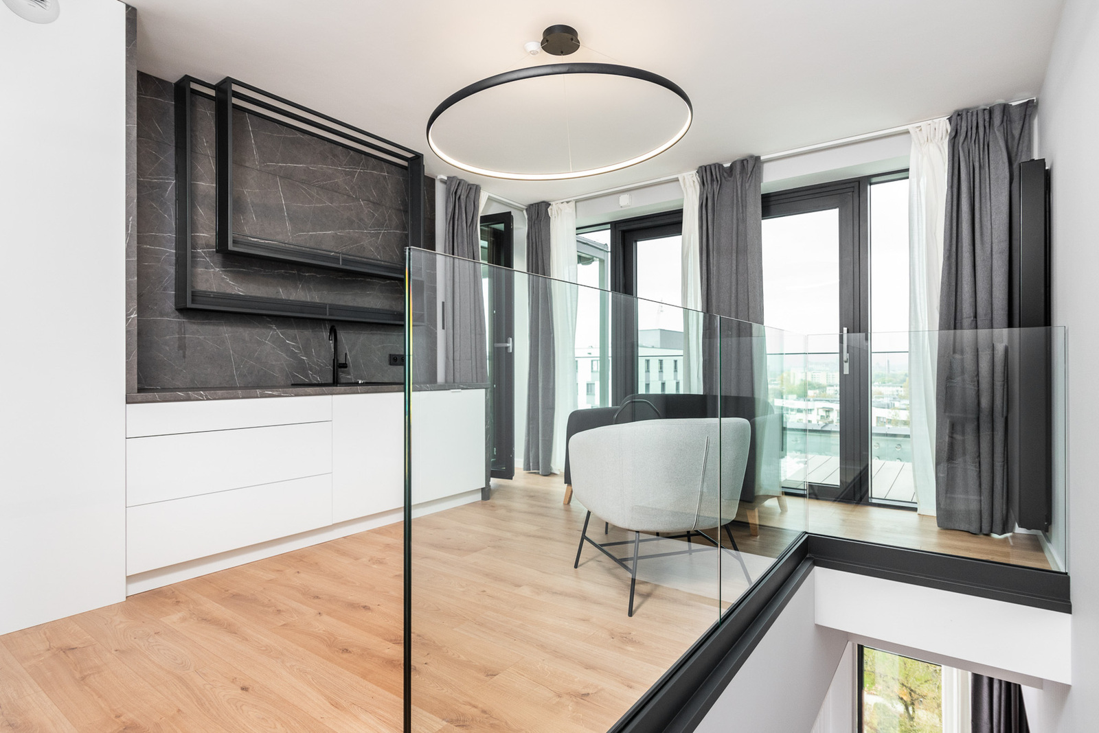 Luksusowy penthouse z jacuzzi i sauną na tarasie!