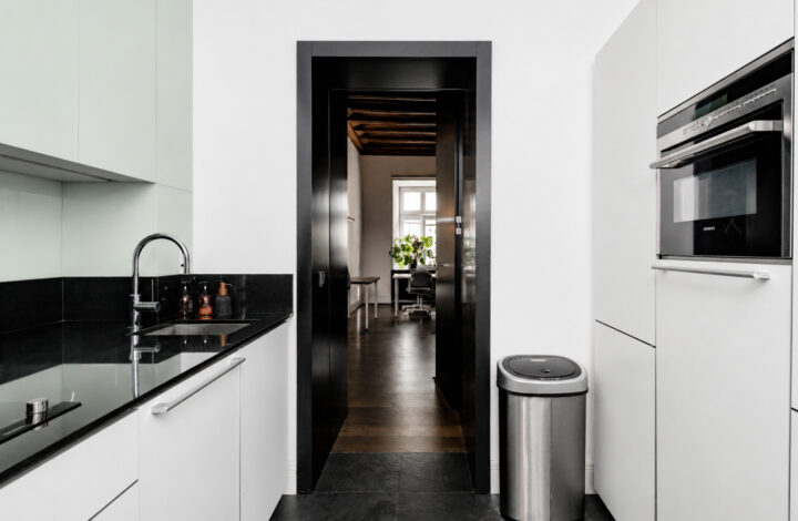 Apartment by the Main Square | St. Thomas St.