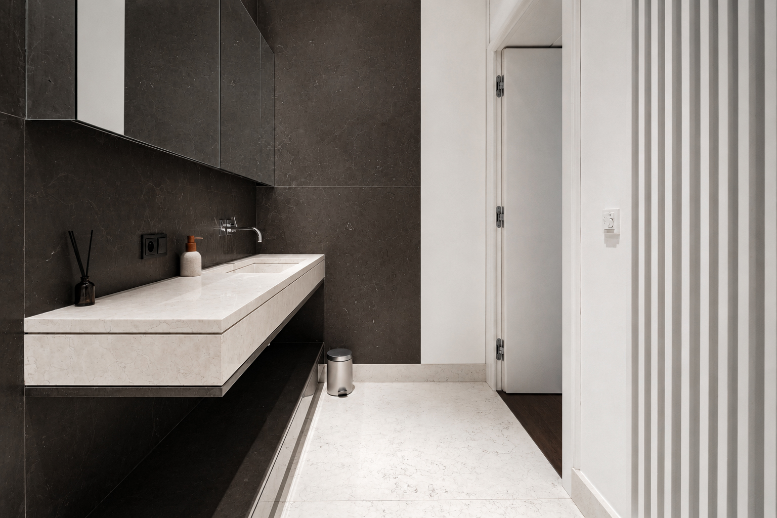 Apartment by the Main Square | St. Thomas St.