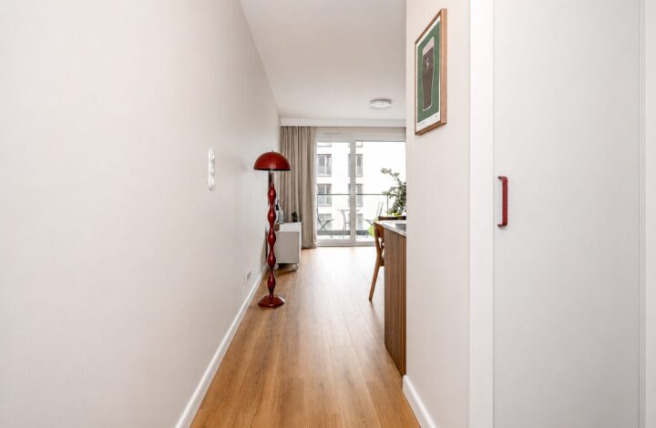 Modern apartment with A/C | NOHO LINDEGO