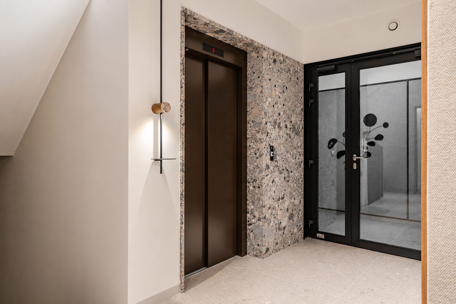 Modern apartment with A/C | NOHO LINDEGO