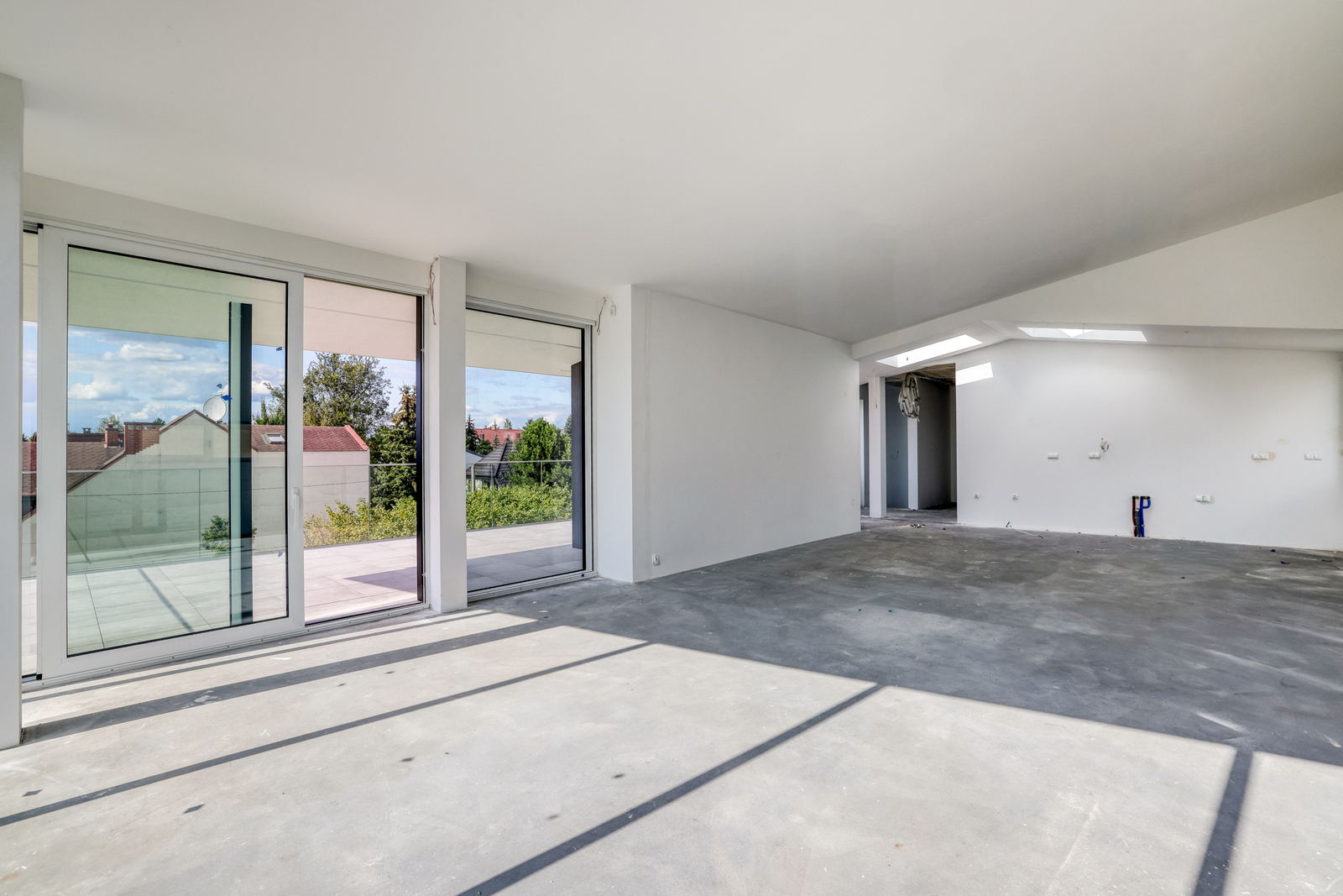 Ekskluzywny apartament z tarasem na dachu!