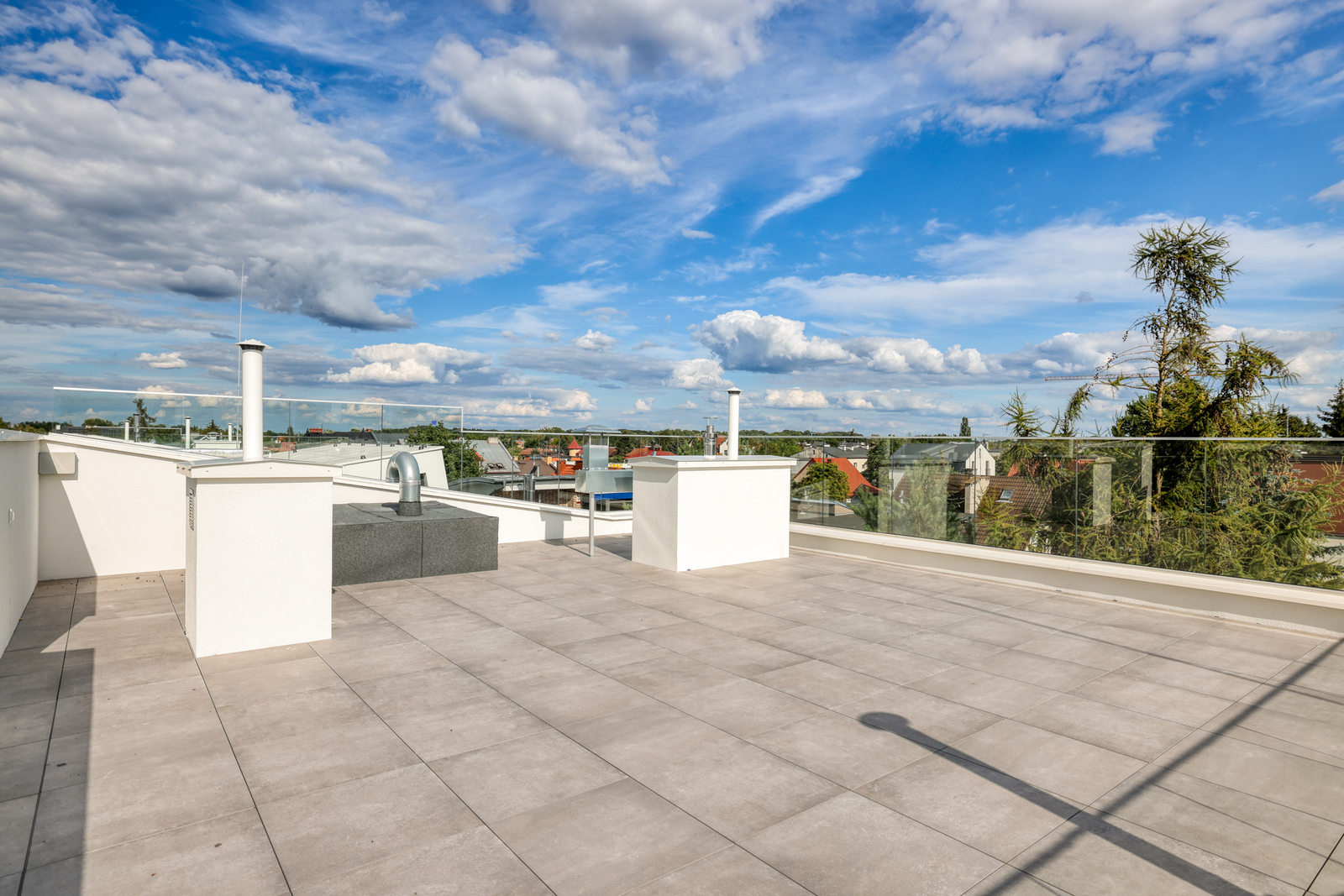 Ekskluzywny apartament z tarasem na dachu!