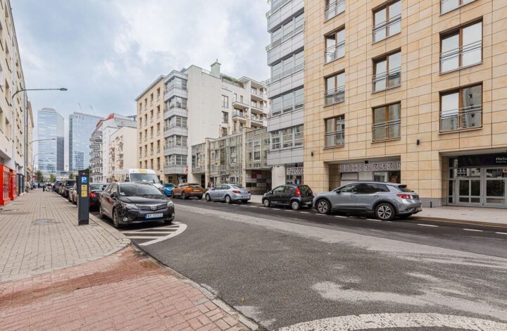 Spacious Apartment in the Heart of Warsaw