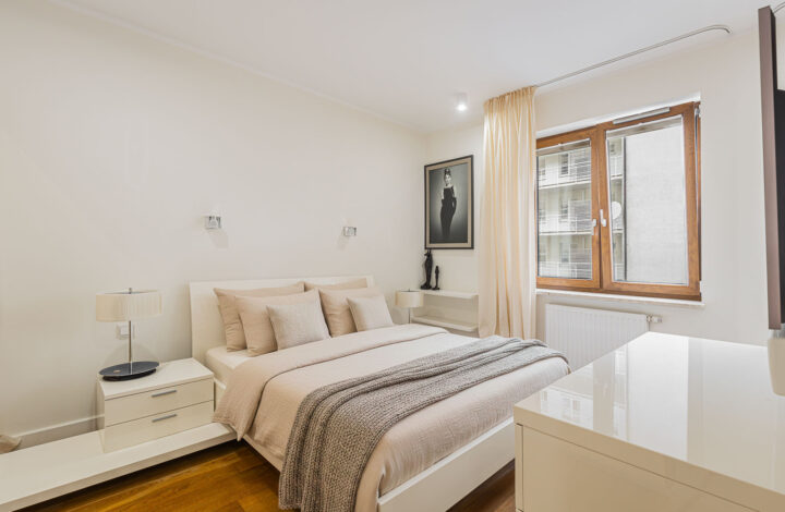 Spacious Apartment in the Heart of Warsaw