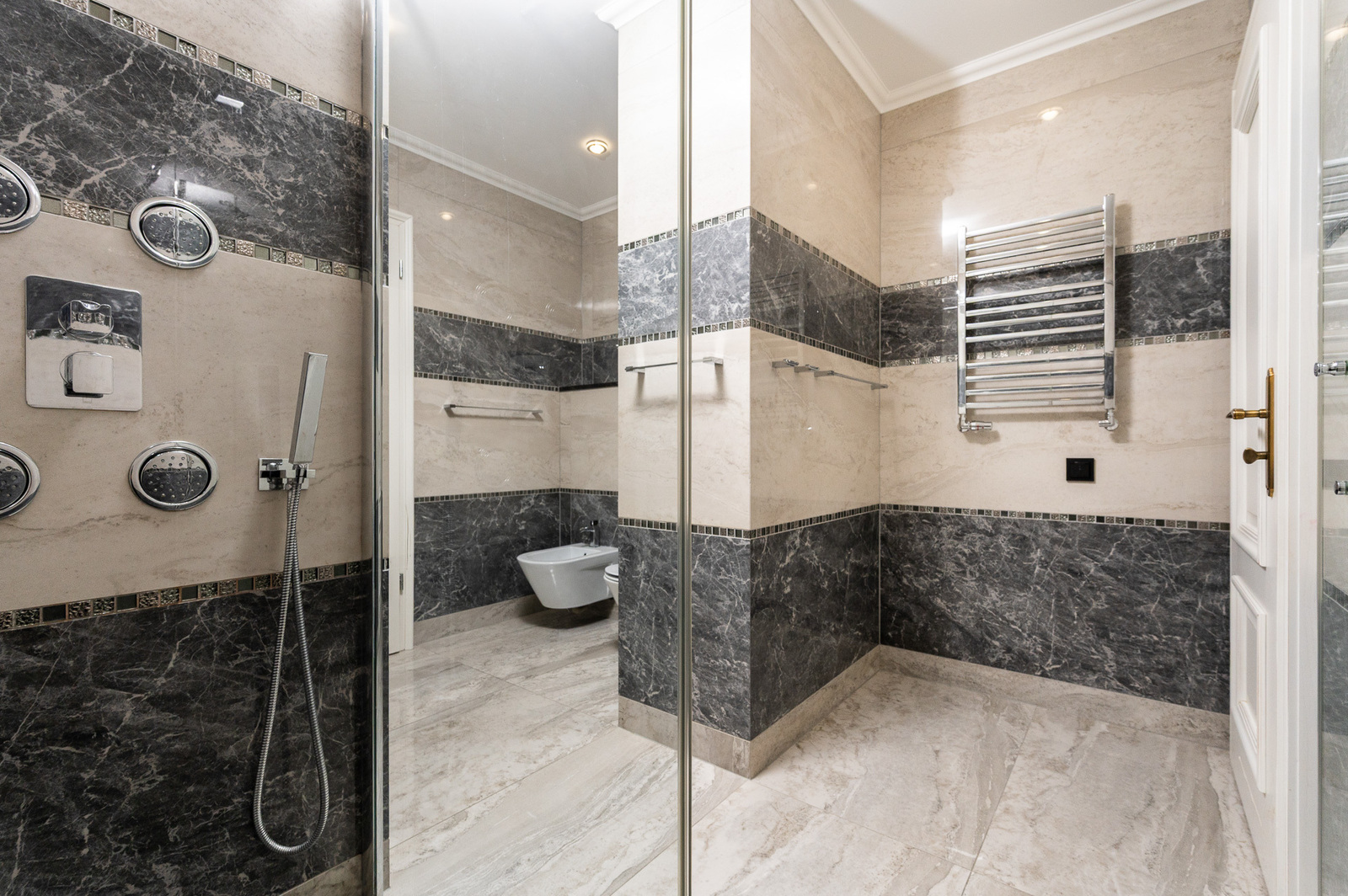 Luksusowy, klasyczny apartament w Angel Wawel