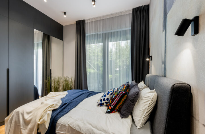 Stylish Apartment with Private Gardens | NOHO
