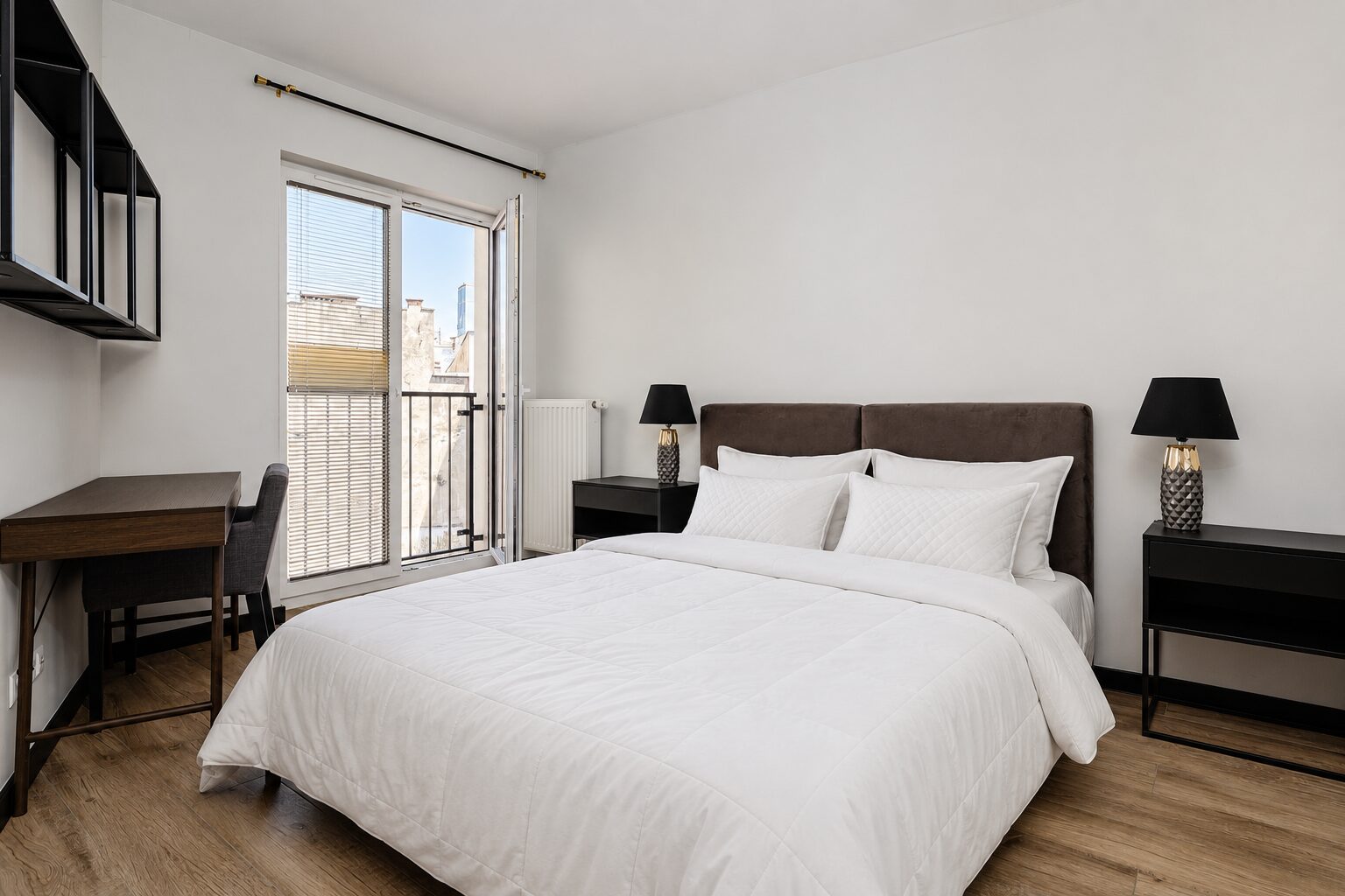Modern Apartment | Lwowska 10
