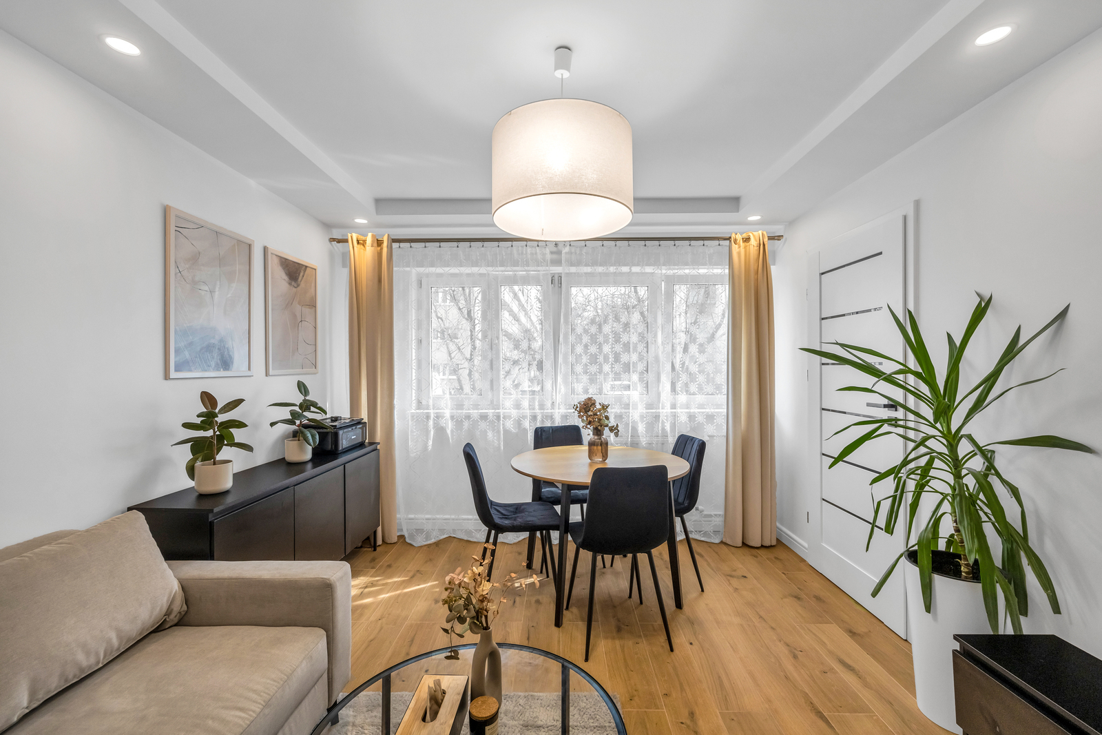 Modern apartment in a boutique development!