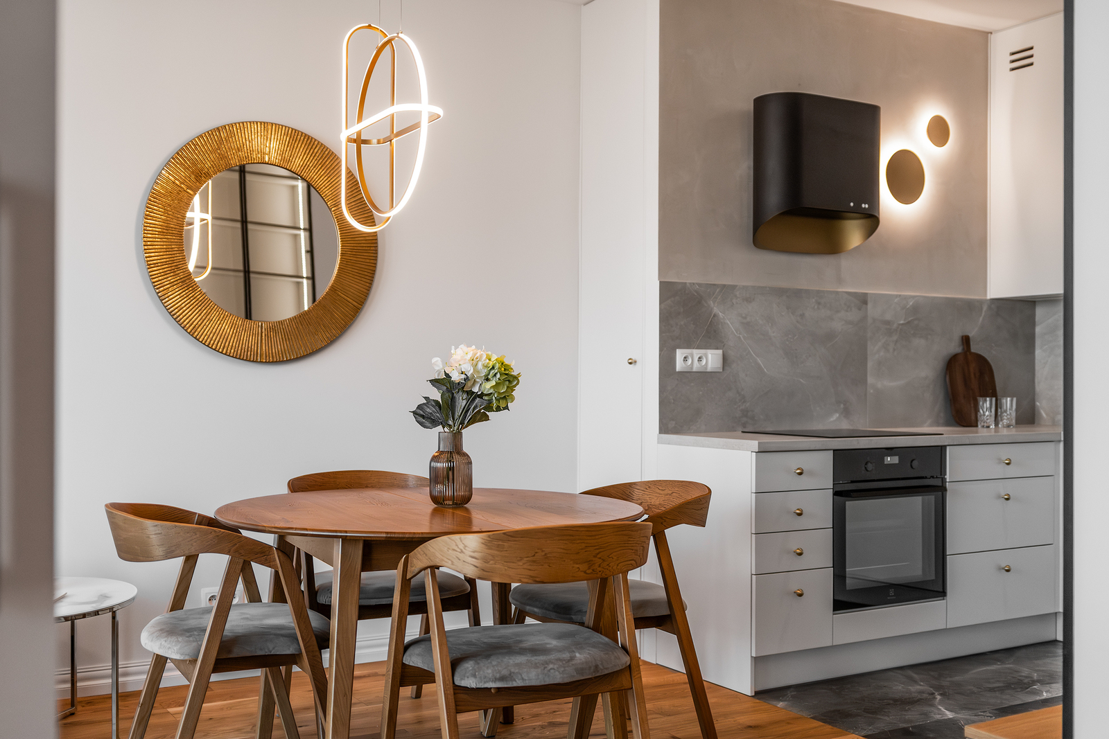 Nowoczesny apartament na Grzybowskiej 37!
