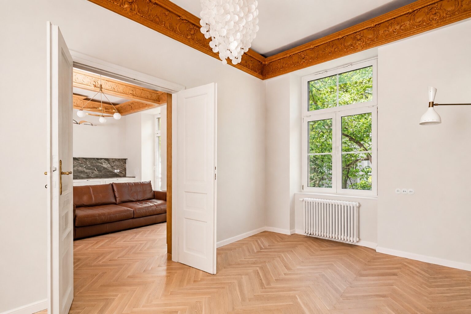 Premium Apartment with Historic Charm