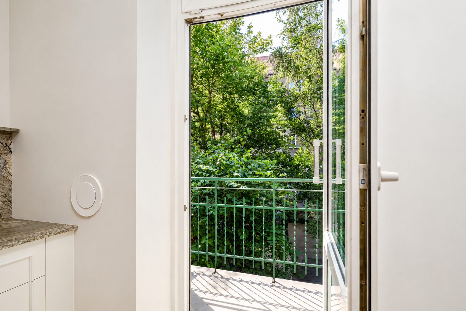 Premium Apartment with Historic Charm