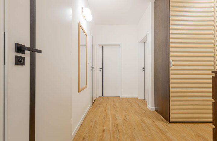 Eko-Park | Apartment by Pole Mokotowskie