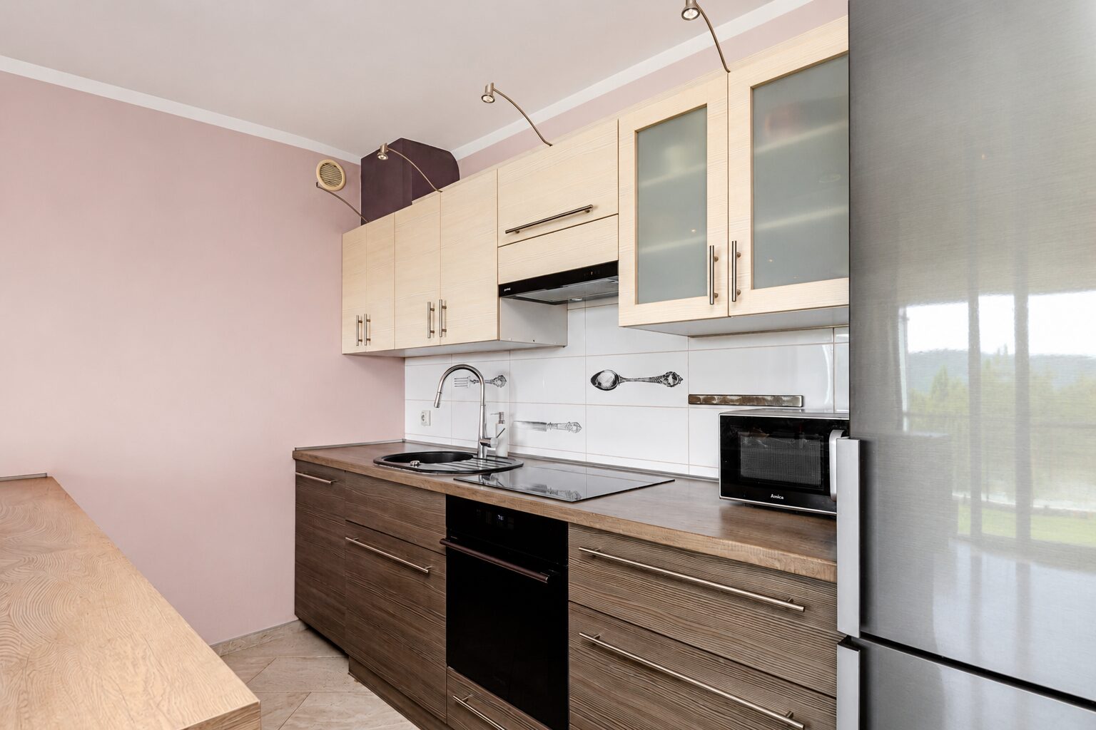 Apartment Overlooking Greenery | Bronowice