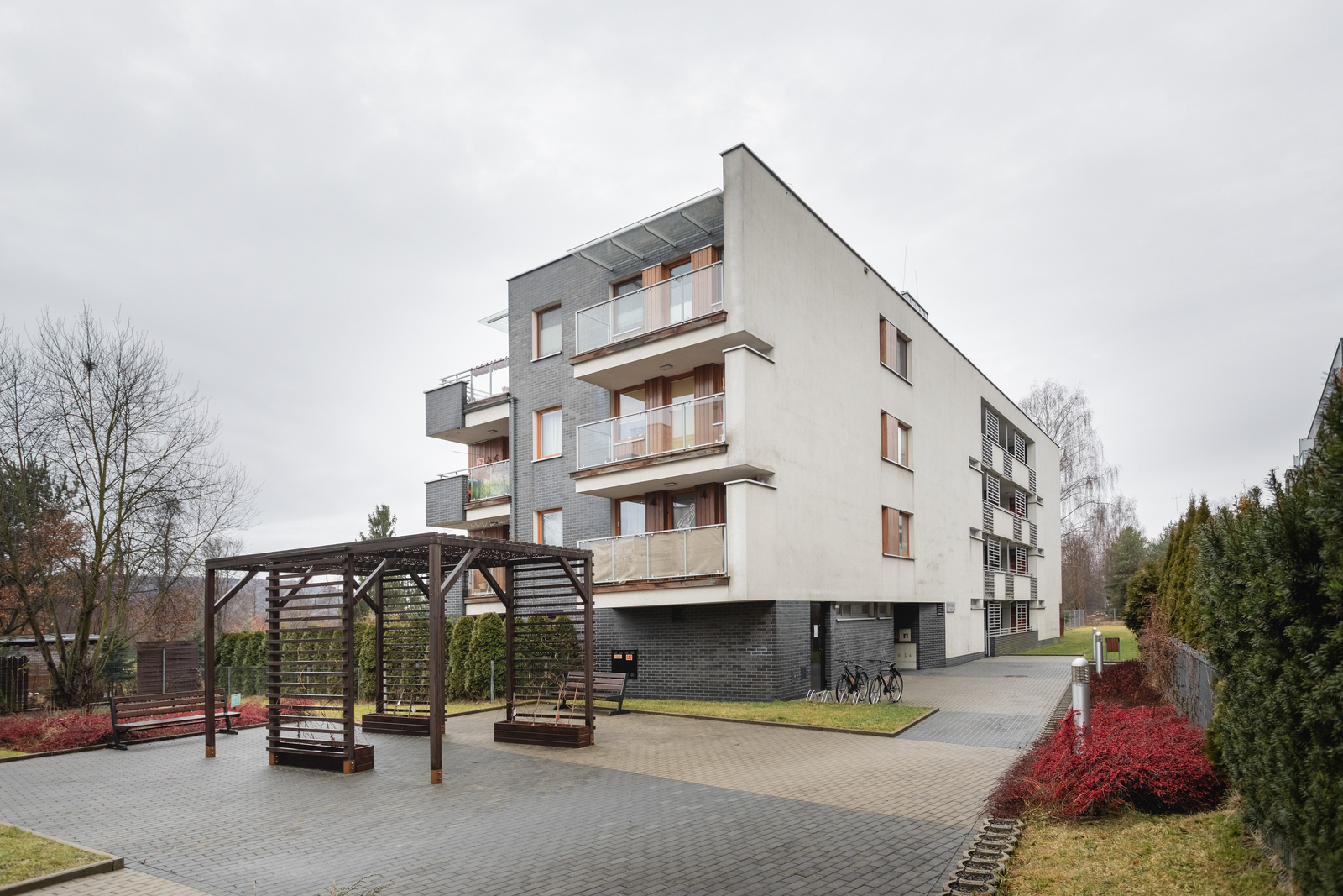 Apartment Overlooking Greenery | Bronowice