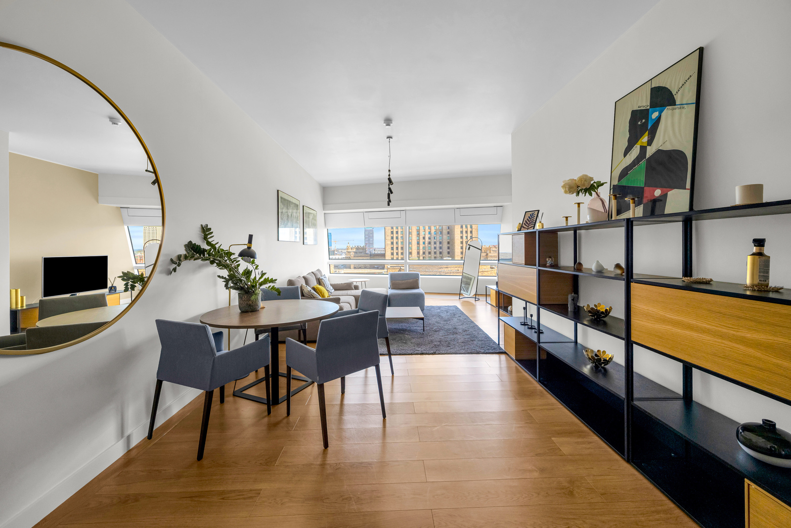 Apartament w Złota 44 z widokiem na PKiN