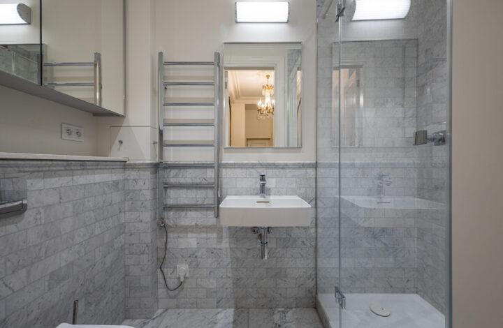 Apartment on Wiejska Street!