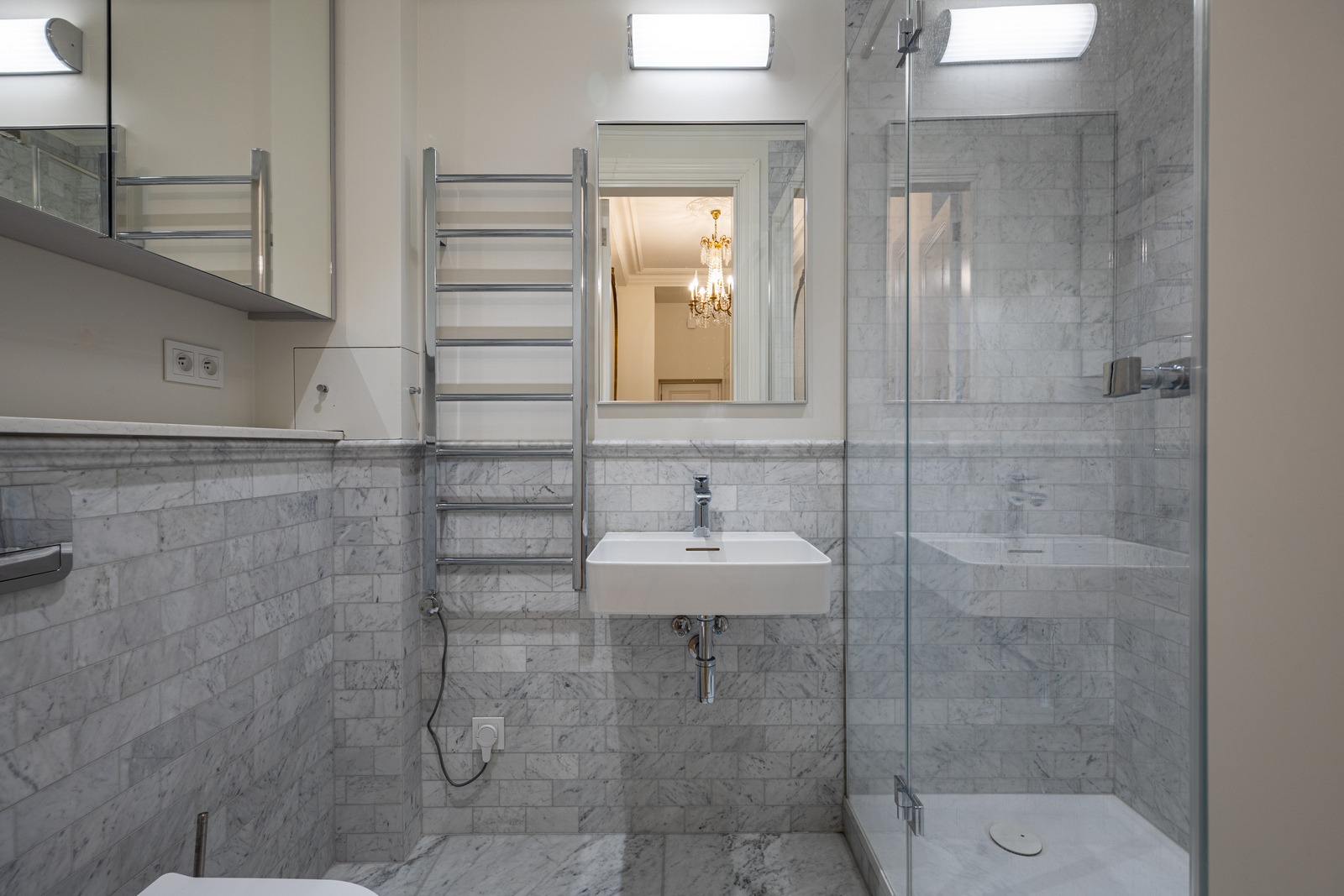 Apartment on Wiejska Street!