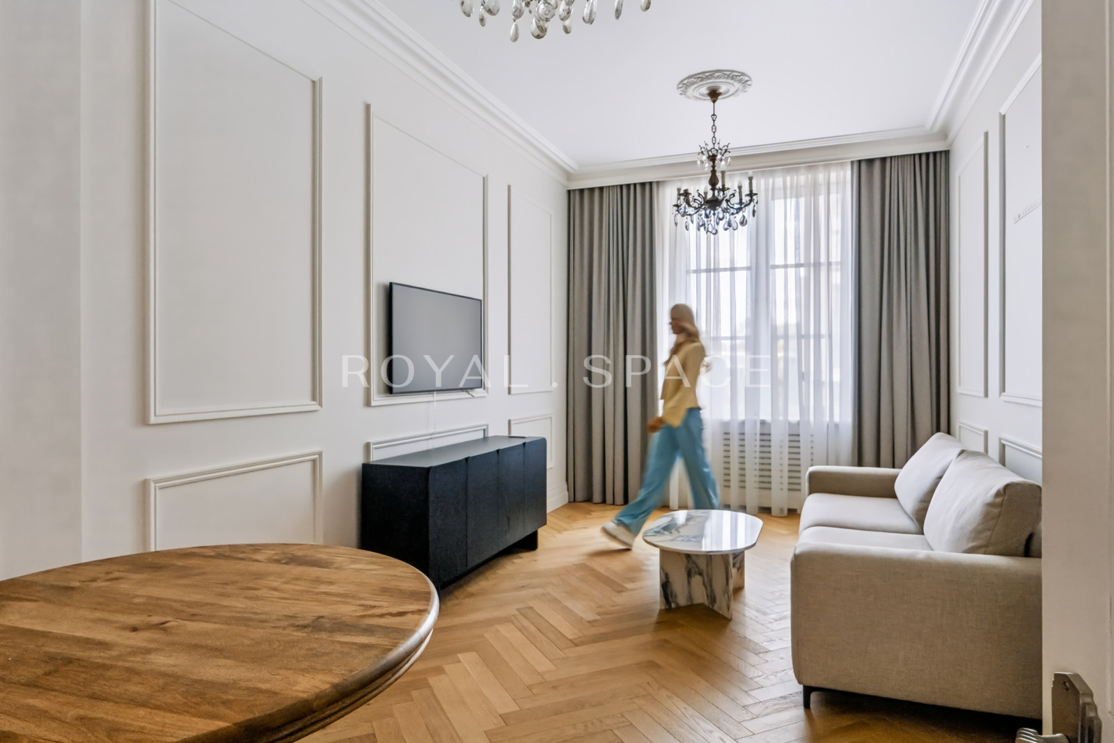 Apartament w odrestaurowanej kamienicy | Winda