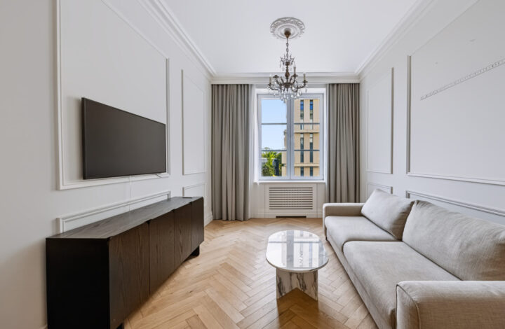 Apartment on Wiejska Street!