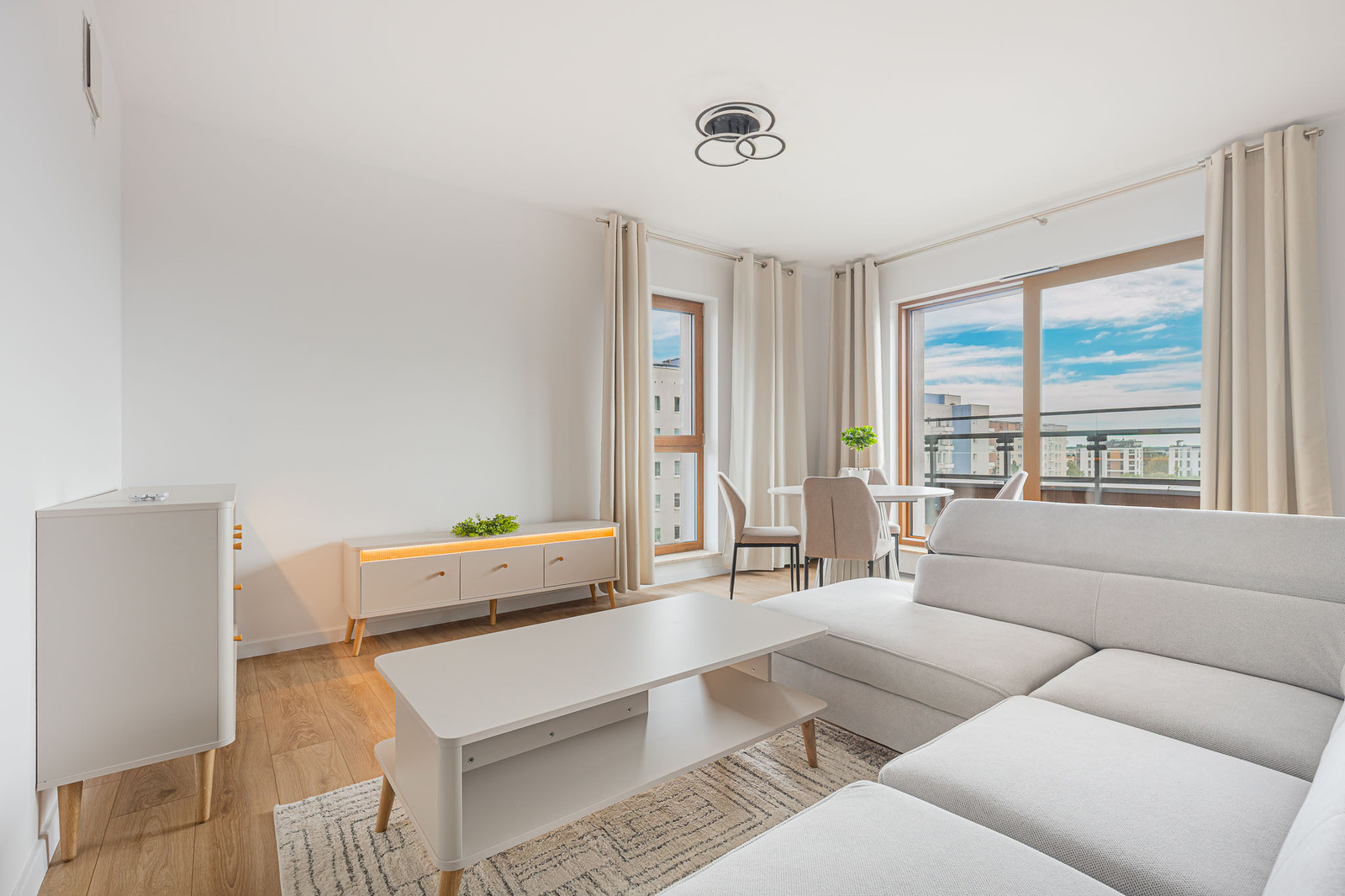 Apartament z Widokiem | 104 m² | Metro Służew