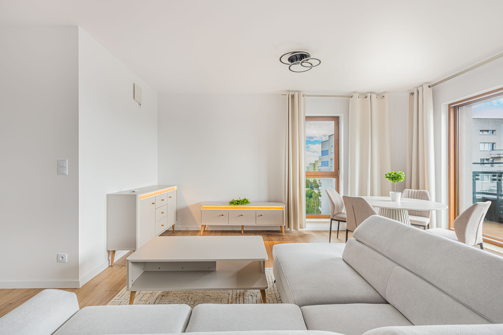Apartament z Widokiem | 104 m² | Metro Służew