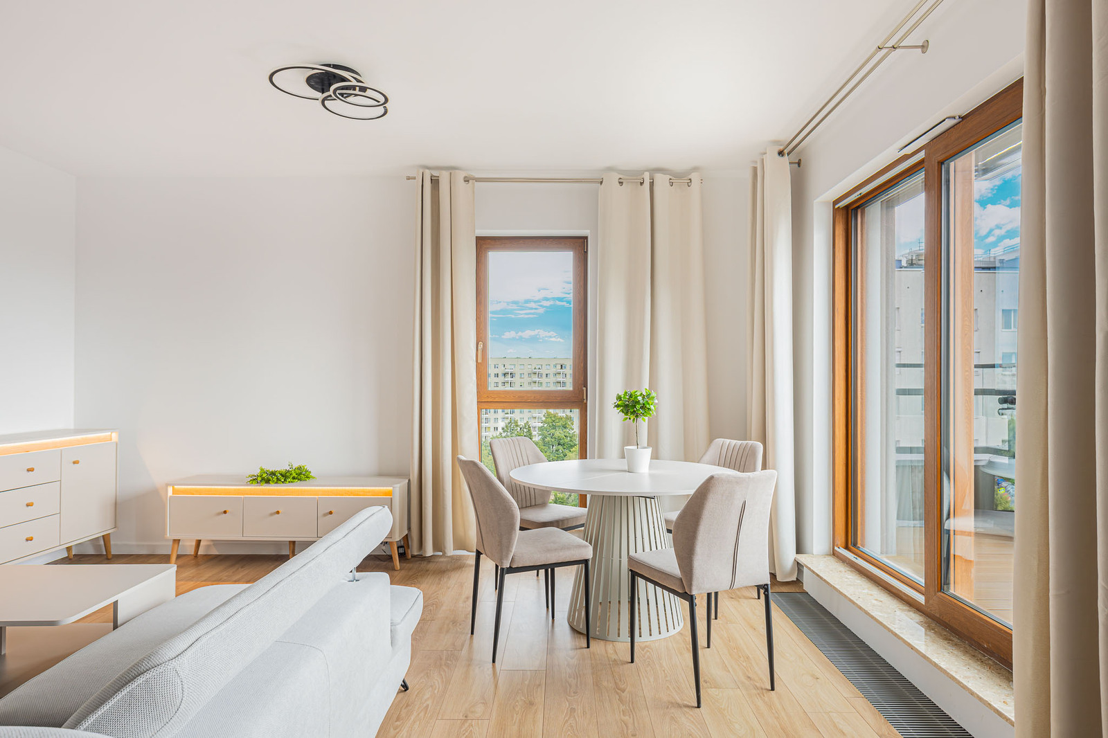 Apartament z Widokiem | 104 m² | Metro Służew