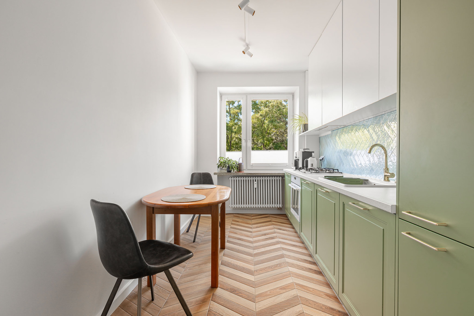 Елегантність у серці Варшави | 72 м² | 3 кімнати