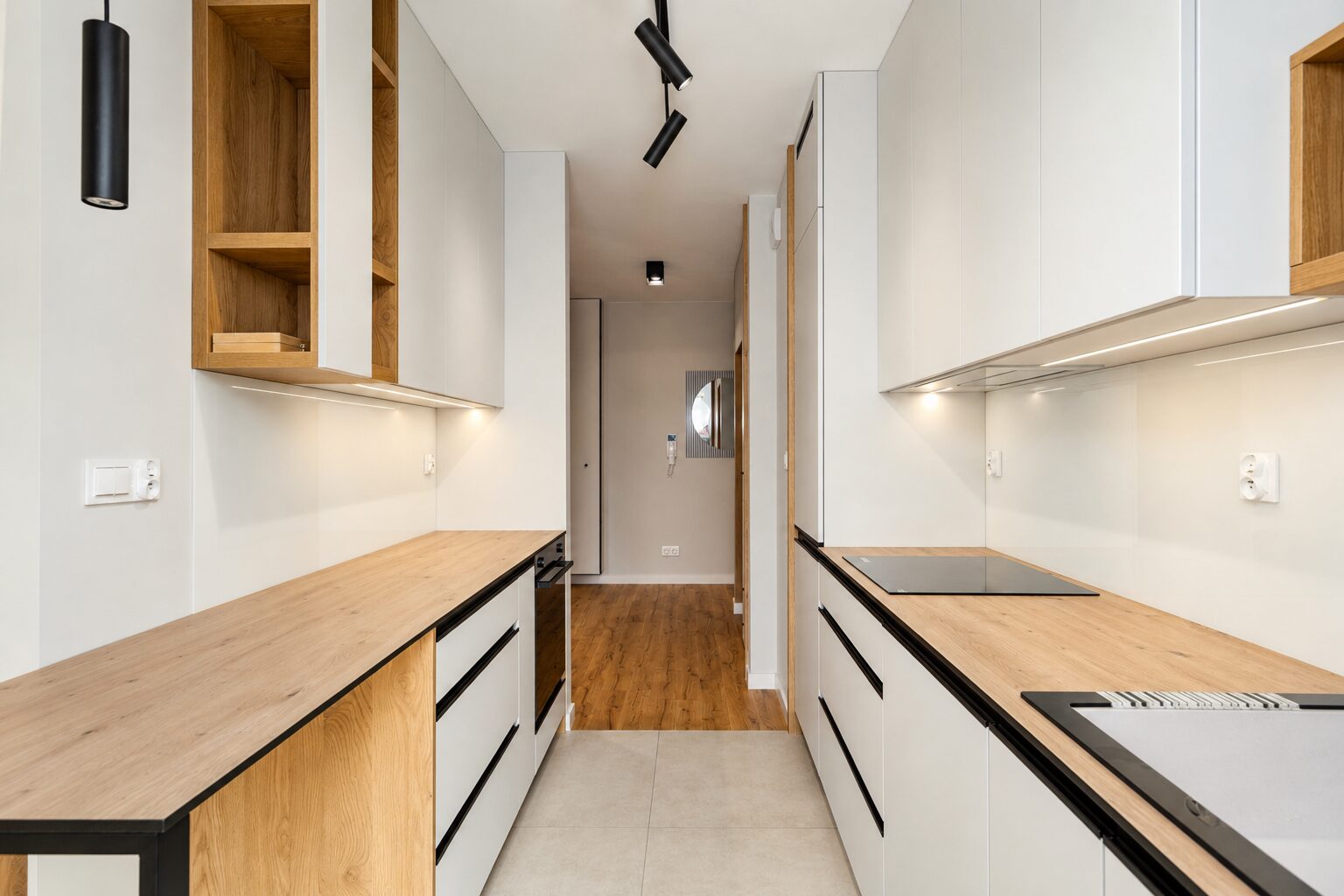Modern Apartment with Balcony | Ruczaj