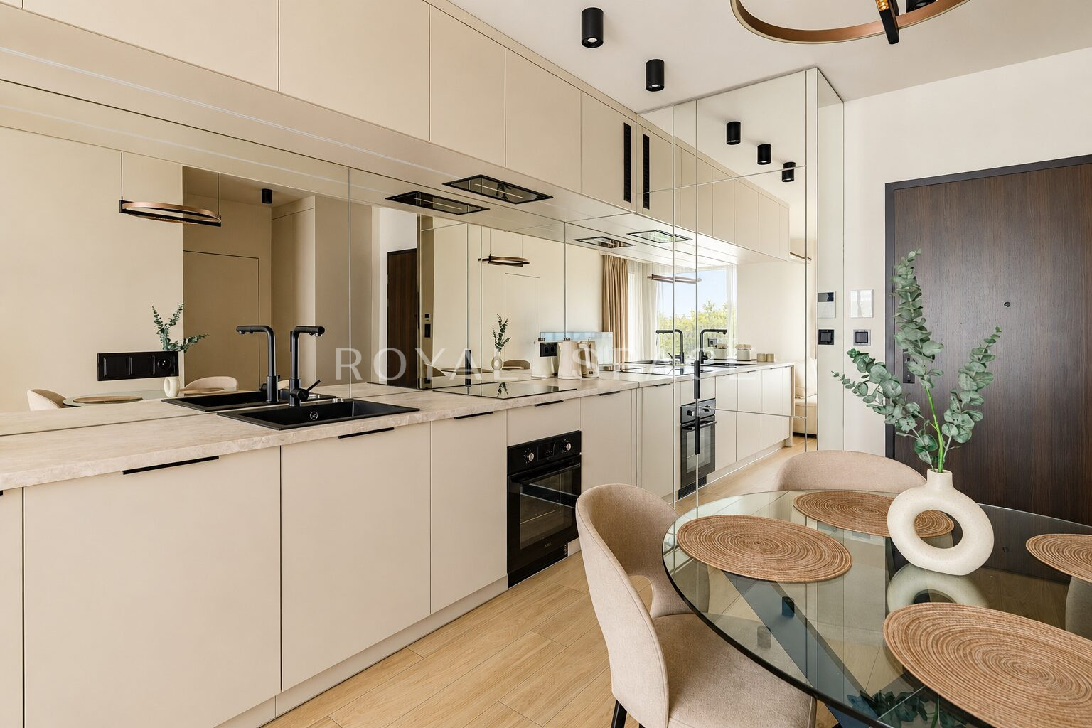 High standard 2-room apartment | NOHO