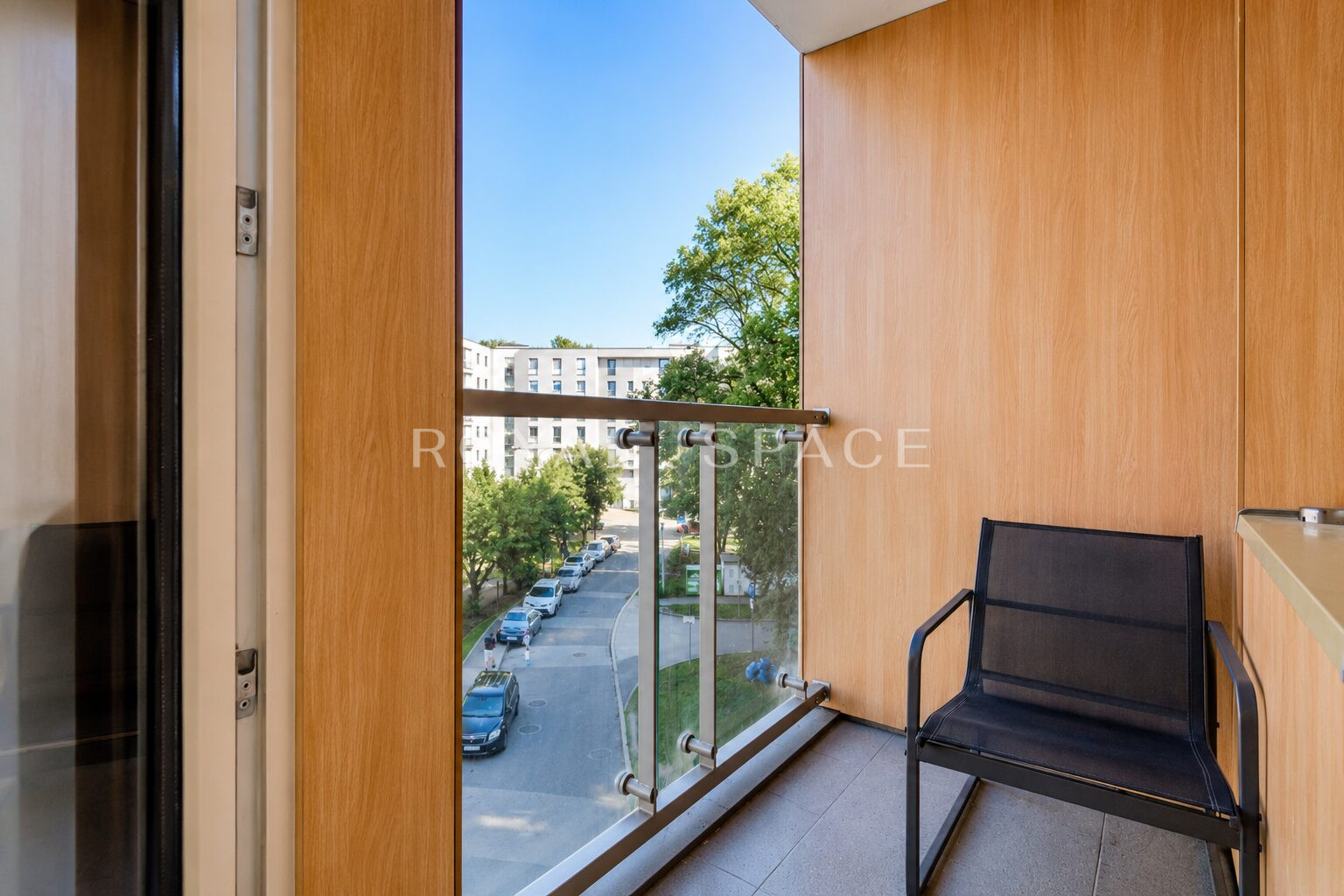 Jasny apartament blisko Wisły