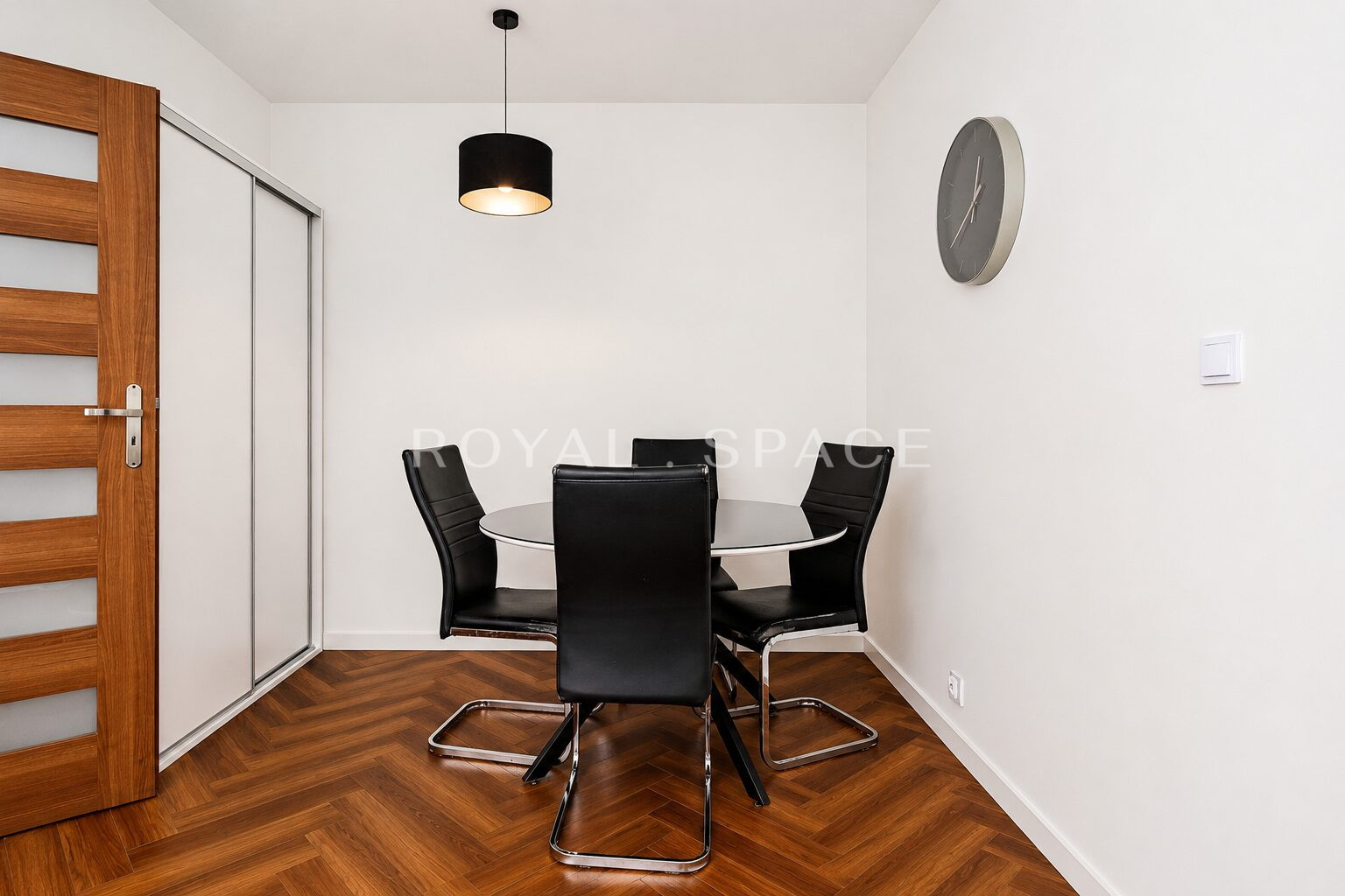 Jasny apartament blisko Wisły
