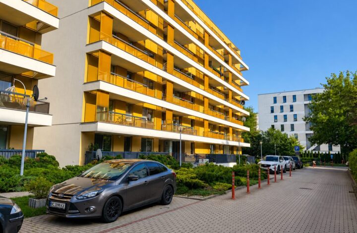 Jasny apartament blisko Wisły