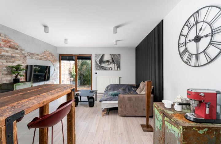 Cozy Flat with Private Garden