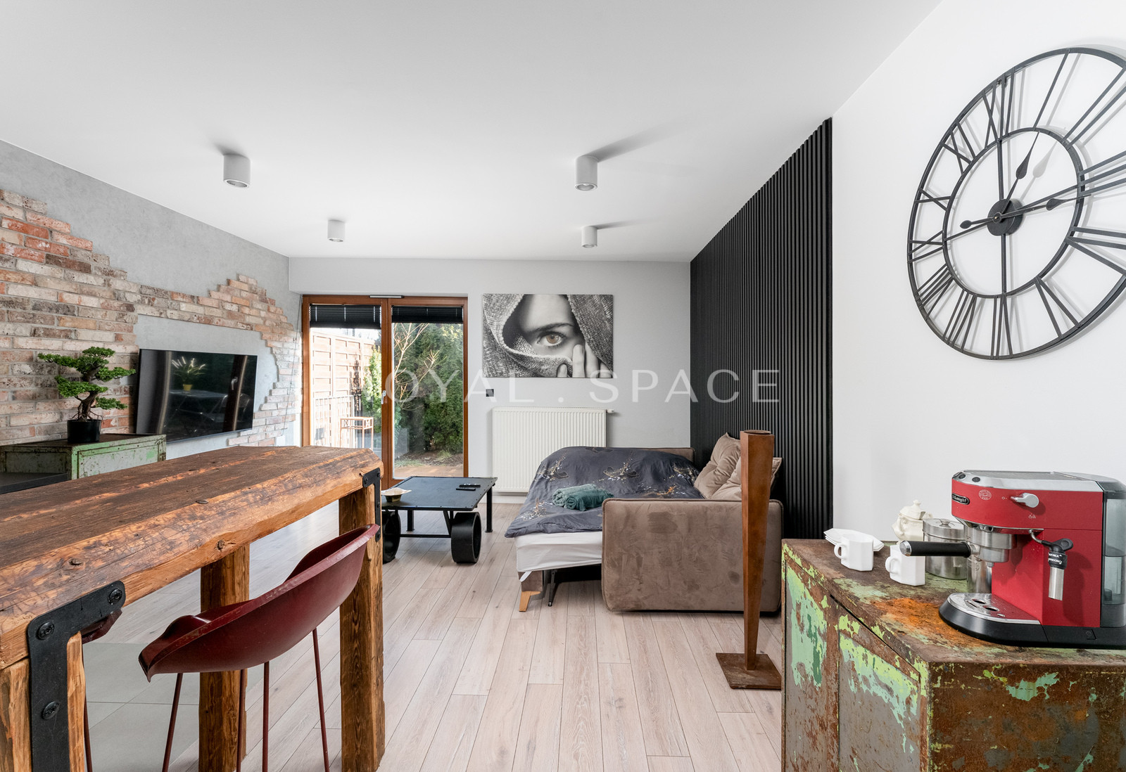 Cozy Flat with Private Garden