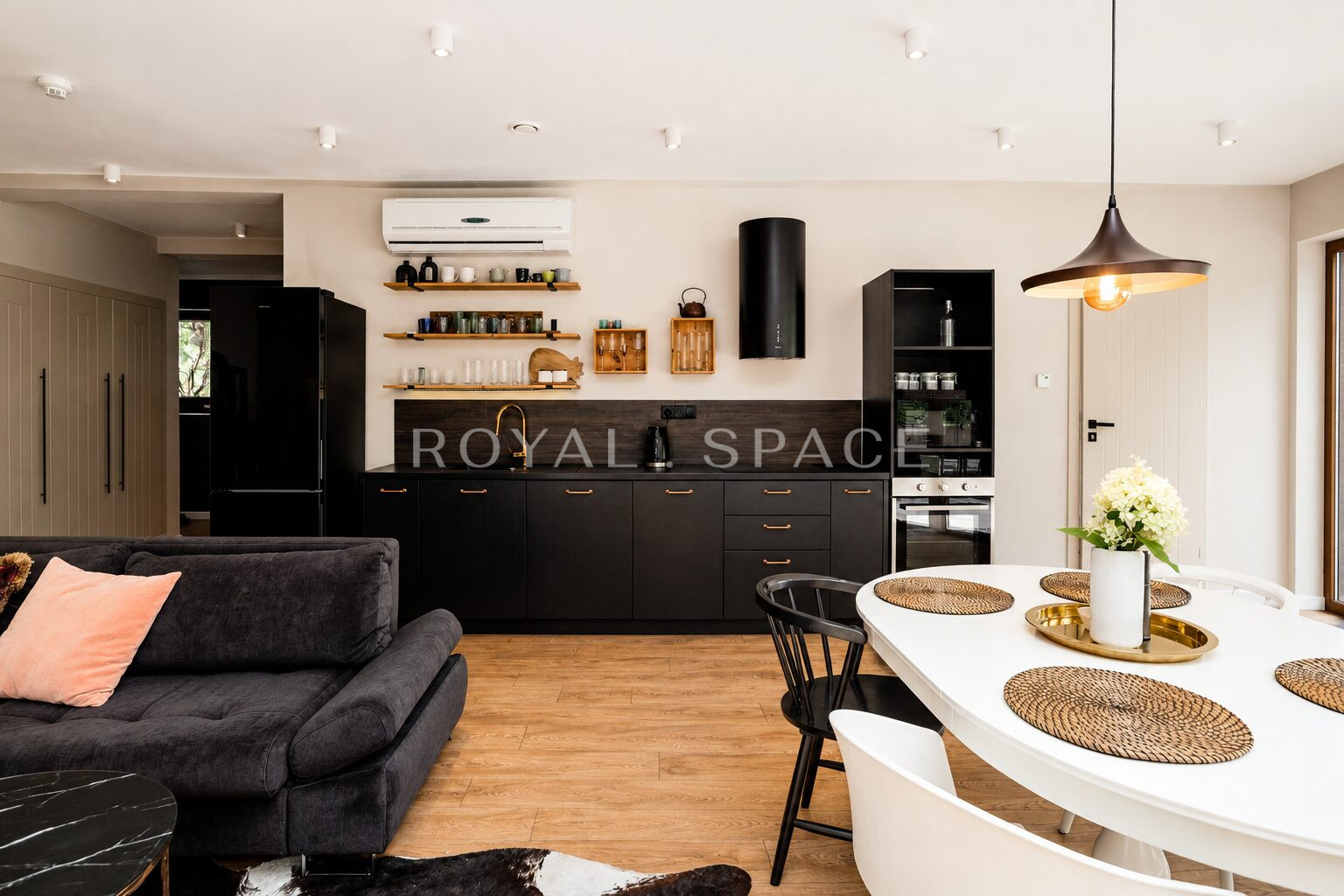 Apartament z ogródkiem I Las Wolski